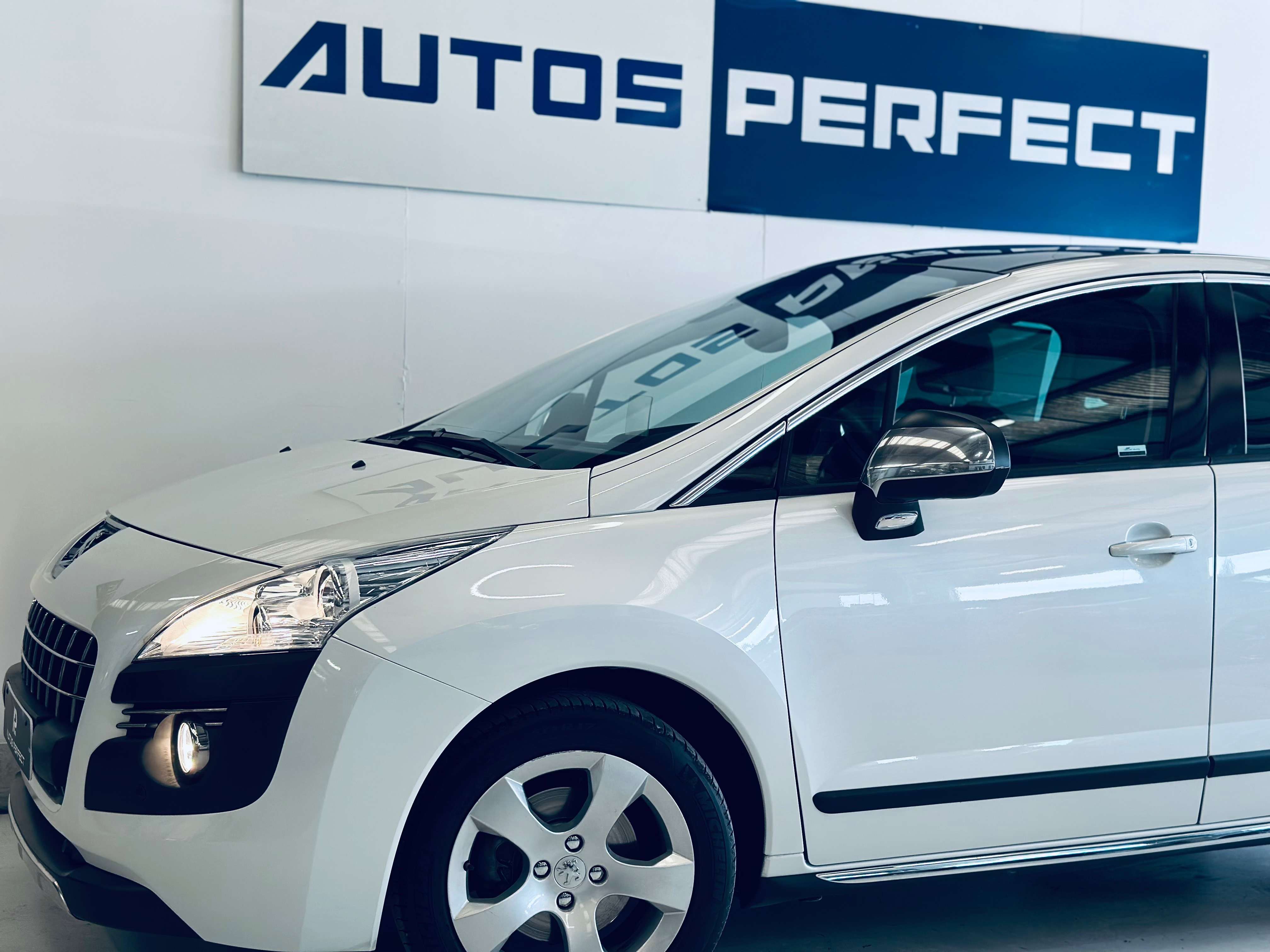 Peugeot 3008 1.6i *27.030KM* TOIT PANO PDC LIM CRUISE CLIM BIZONE HEAD UP