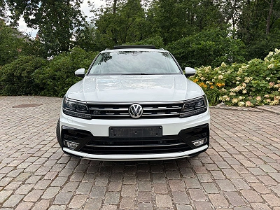 Volkswagen Tiguan 2.0 TDi 4Motion Highline R-line  ### 170000 km ###