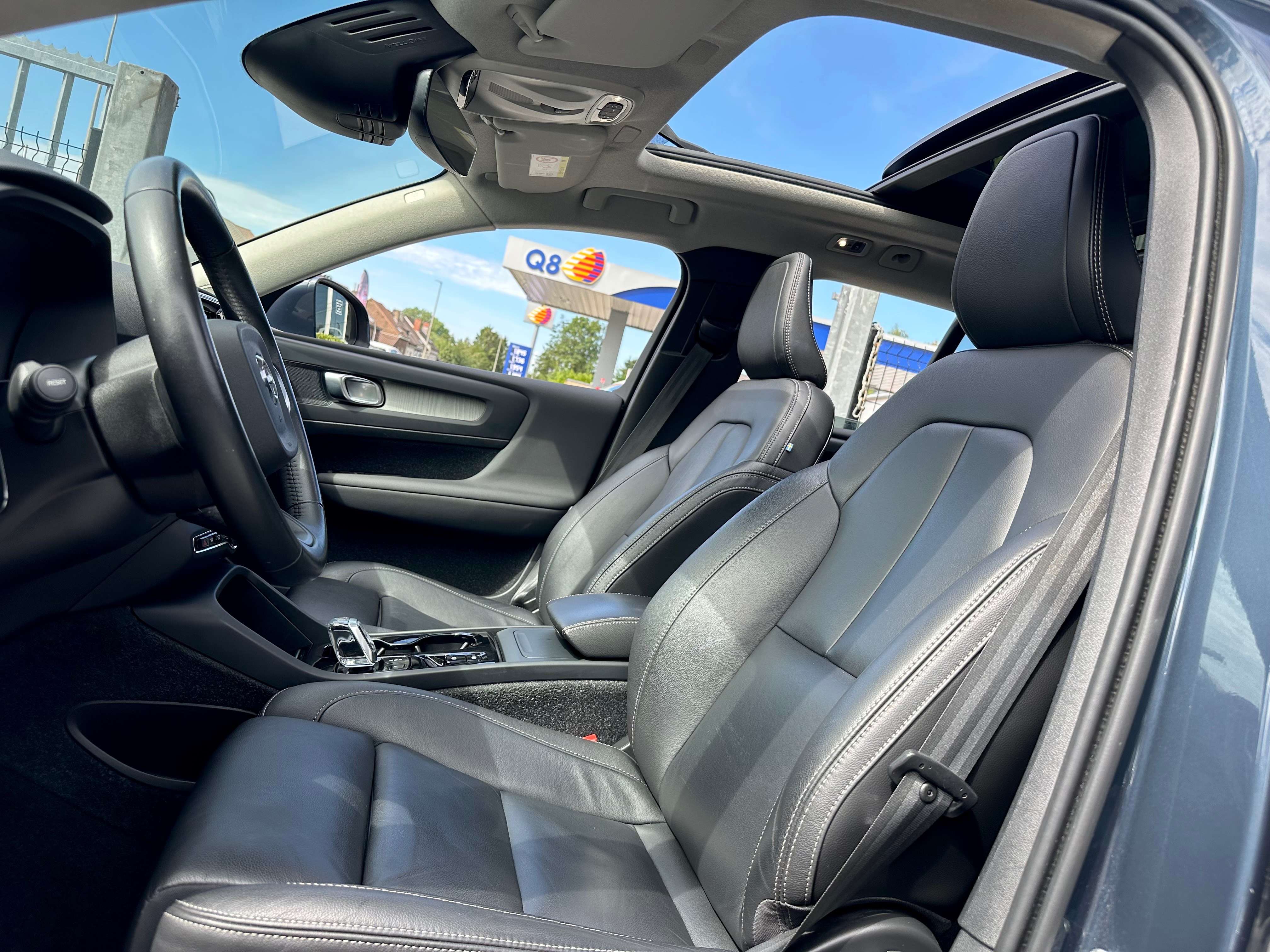 Volvo XC40 1.5*EURO 6D 2035 LEZ*1ER PROP*TOIT OUVRANT*CAM*CARNET FULL VOLVO