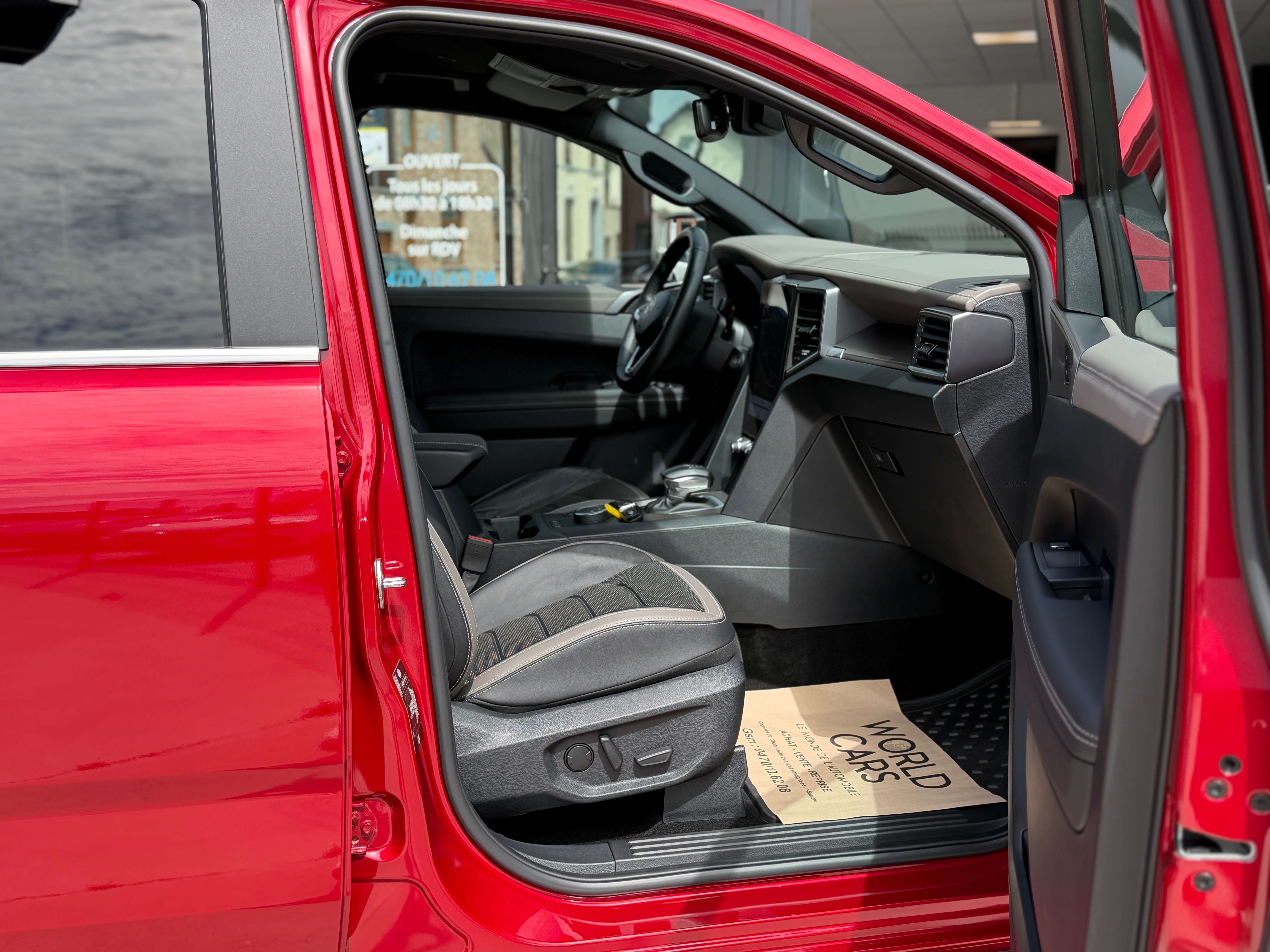 Volkswagen Amarok 3.0 V6 TDi 4Motion Style - DISTRONIC- ANGLE MORT- CARPLAY- HARMAN KARDON- CAMERA- NAVI- FRONT ASSIST LINE ASSIST- FULL OP