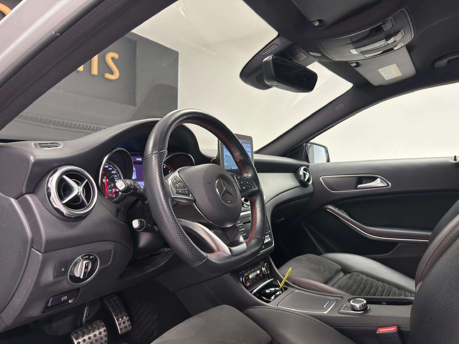 Mercedes-Benz GLA 200 AMG LINE**GPS**BOITE AUTO**CAMERA**GARANTIE 12MOIS