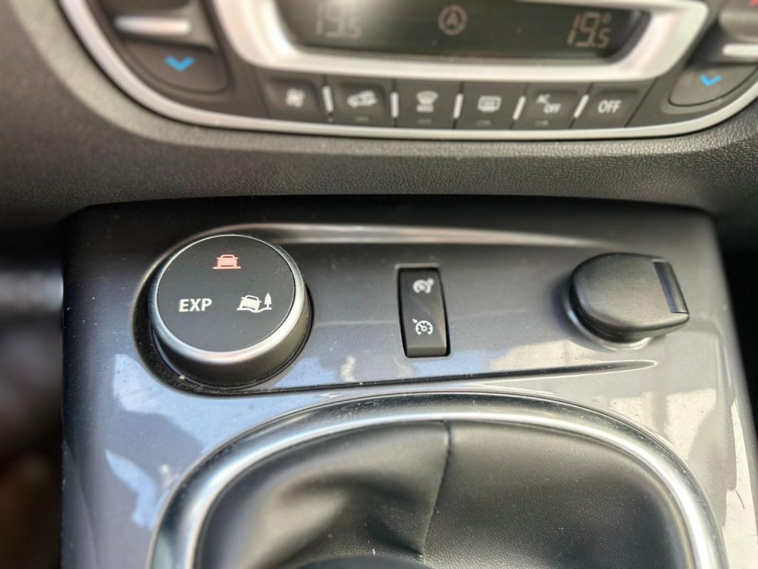 Renault Scenic III Xmod Bose