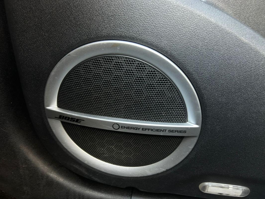 Renault Scenic III Xmod Bose