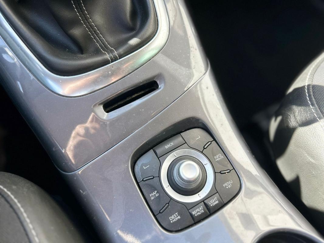 Renault Scenic III Xmod Bose