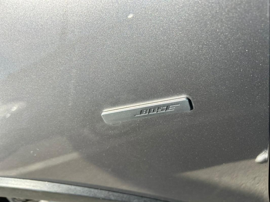 Renault Scenic III Xmod Bose
