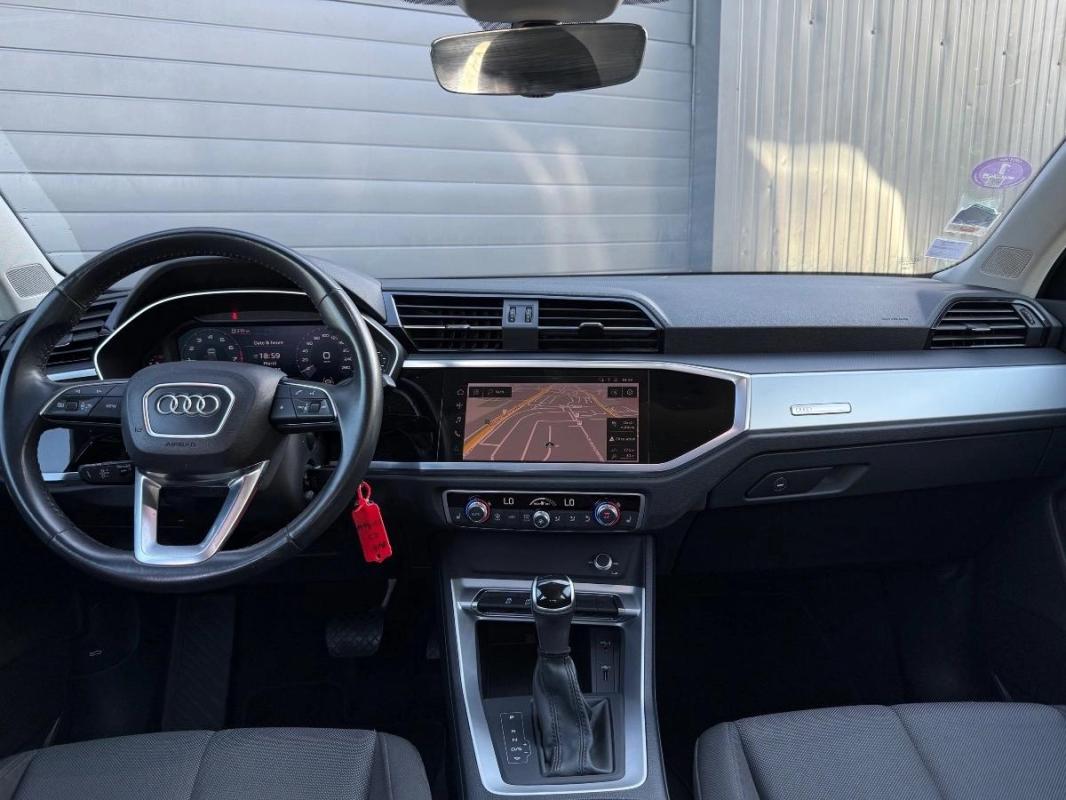 Audi Q3 1.5 35 TFSI 150ch Design S-Tronic7 / Virtual cockpit CarPlay