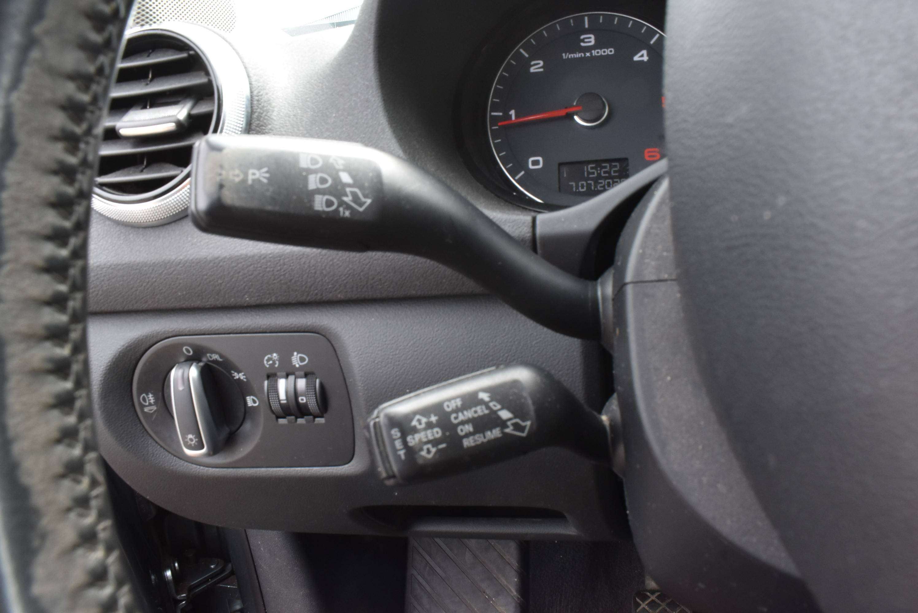 Audi A3 Sportback 1.6 TDi Ambiente / Airco **B2B FIX PRICE**