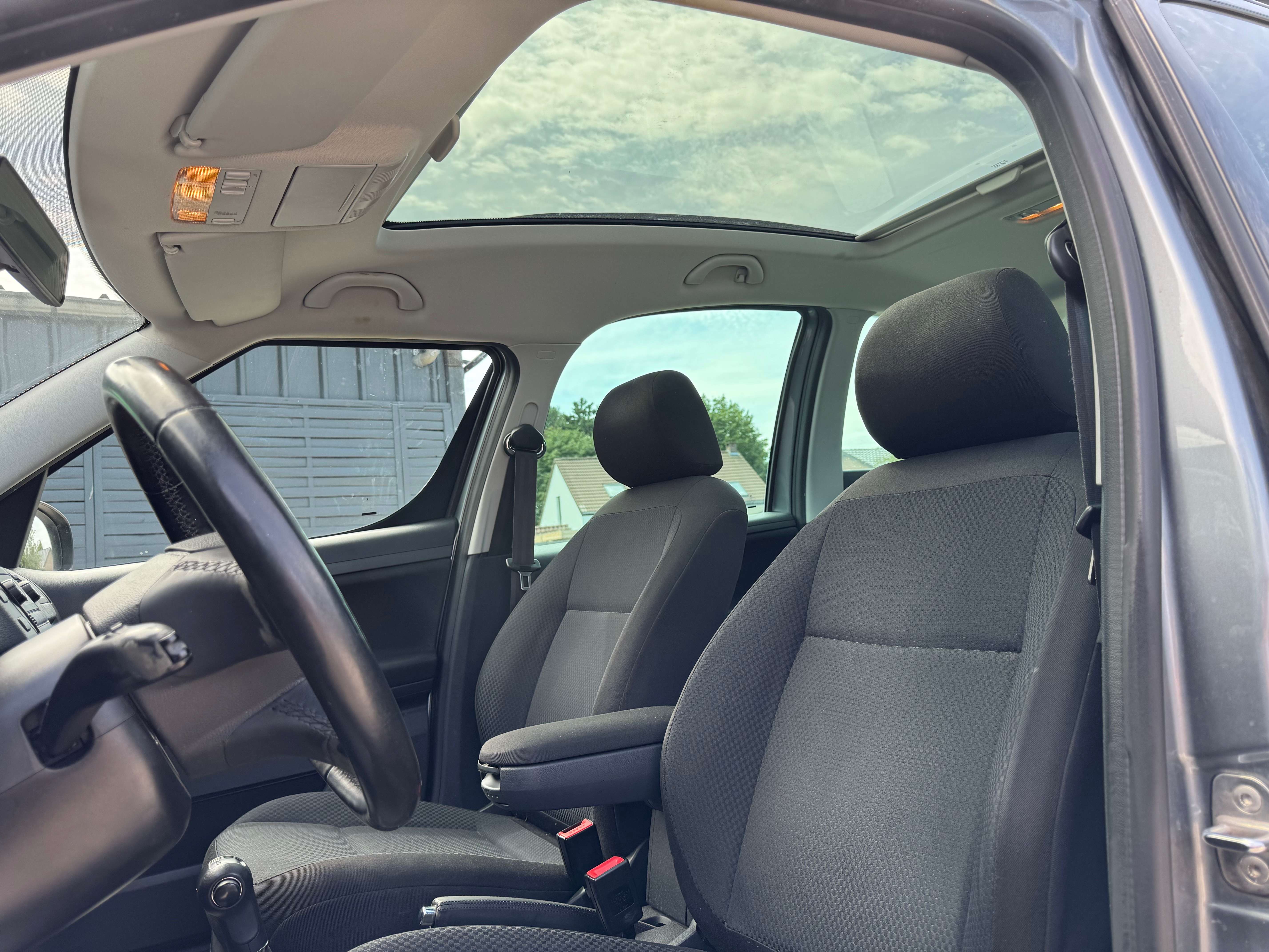 Skoda Roomster 1.2 TSI*/*BOITE AUTO+CAR PLAY+TOIT PANO+CLIM*/*