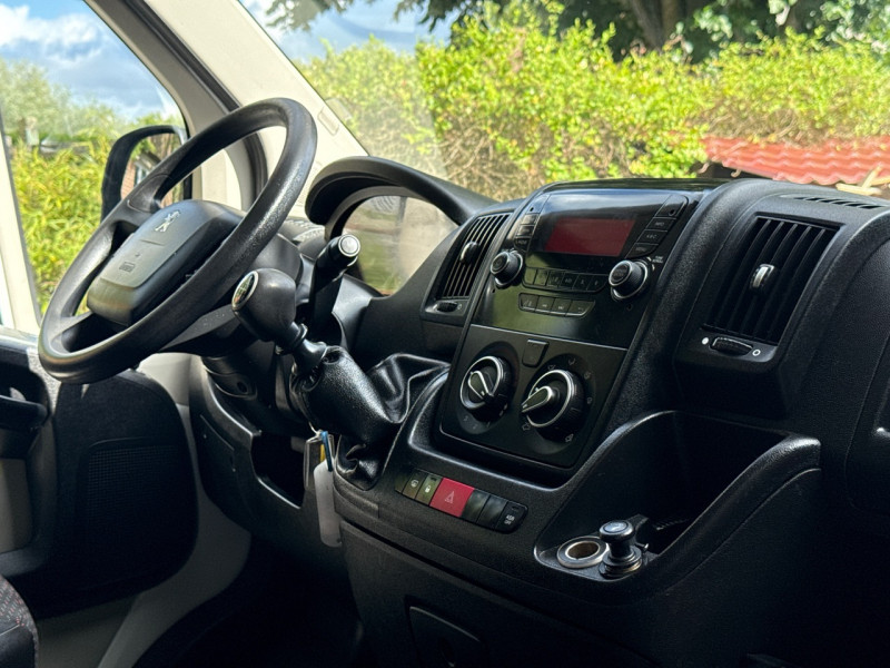Peugeot BOXER FG 330 L1H1 2.0 HDI 110 PREMIUM PACK * 86.000KM * 2019 * 3 PLACES