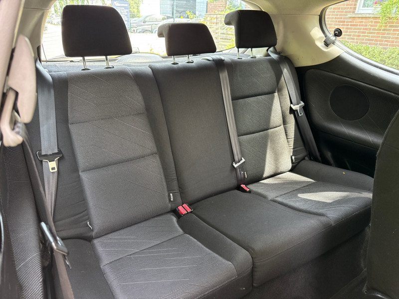Peugeot 207 1.6 HDI 90CH PREMIUM PACK // JANTES ALU // REGULATEUR // GARANTIE