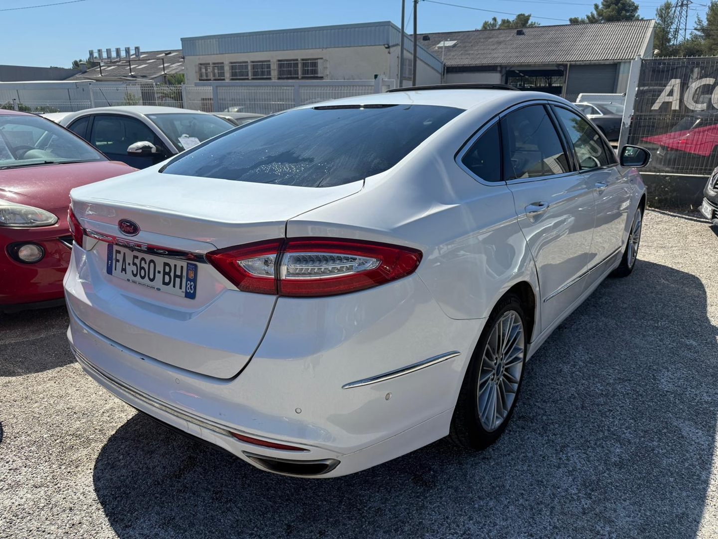 Ford MONDEO HYBRID 187CH VIGNALE BVA 4P
