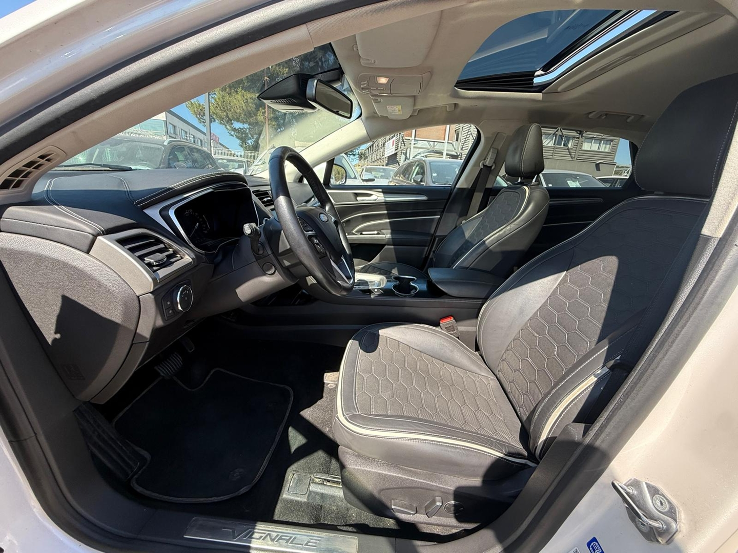 Ford MONDEO HYBRID 187CH VIGNALE BVA 4P