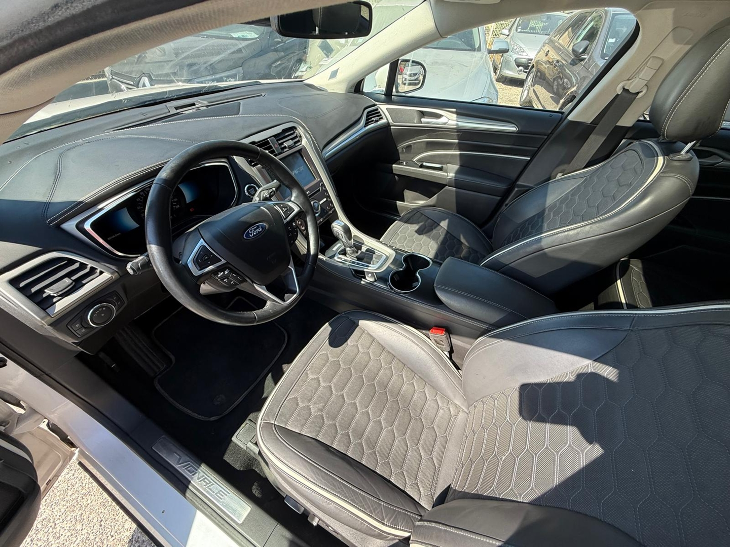 Ford MONDEO HYBRID 187CH VIGNALE BVA 4P