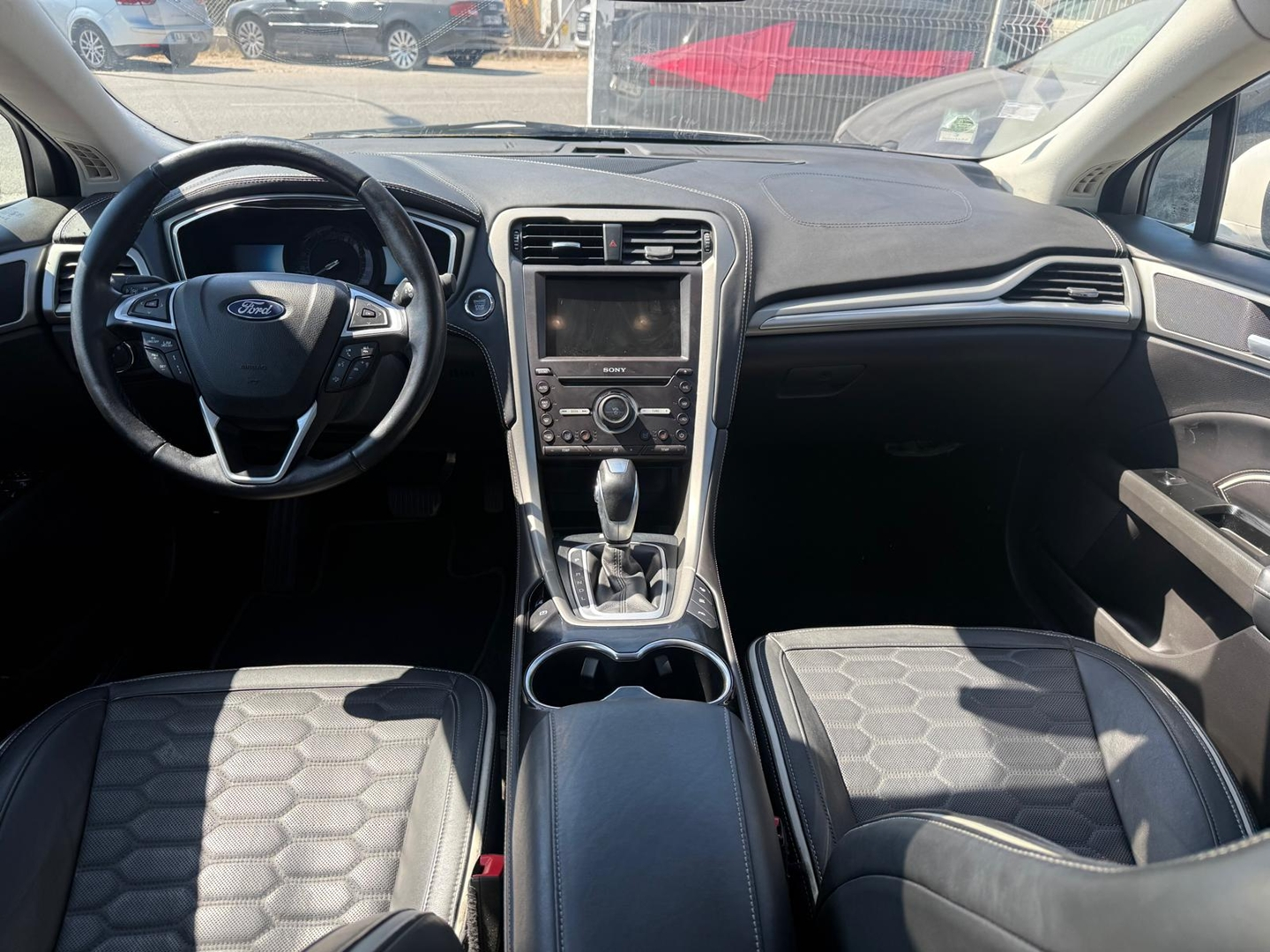 Ford MONDEO HYBRID 187CH VIGNALE BVA 4P