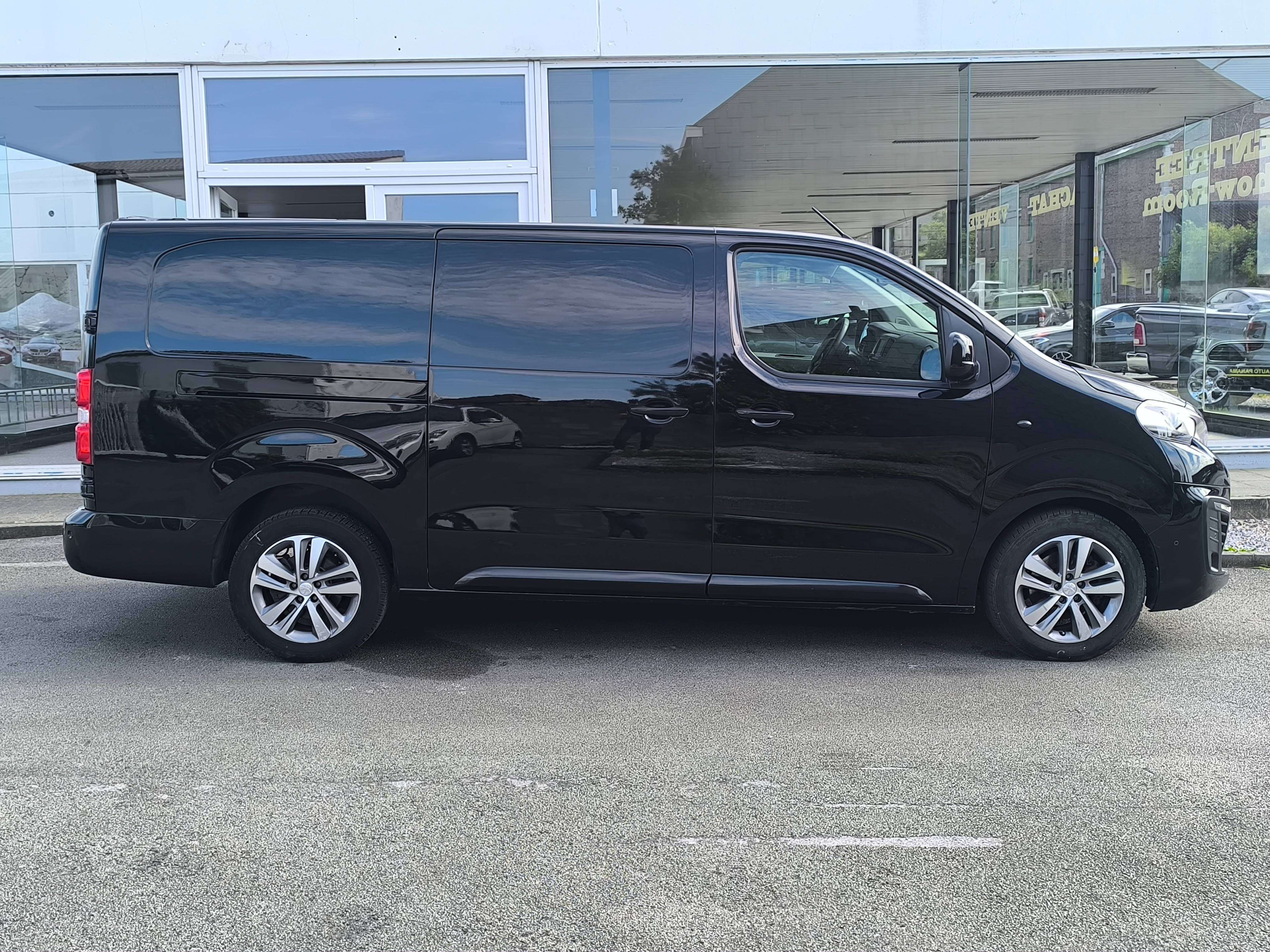 Peugeot Expert 2.0 HDI BOITE AUTO 177CV 3PL LONG CHASSIS L3 CUIR GPS LED CAM