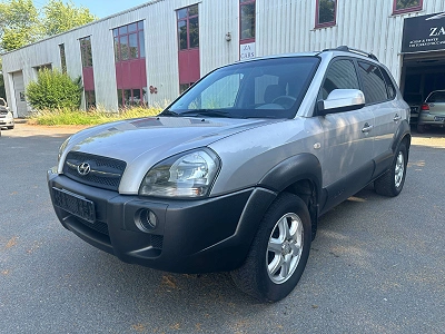 Hyundai TUCSON 2.0i 16v  Comfort