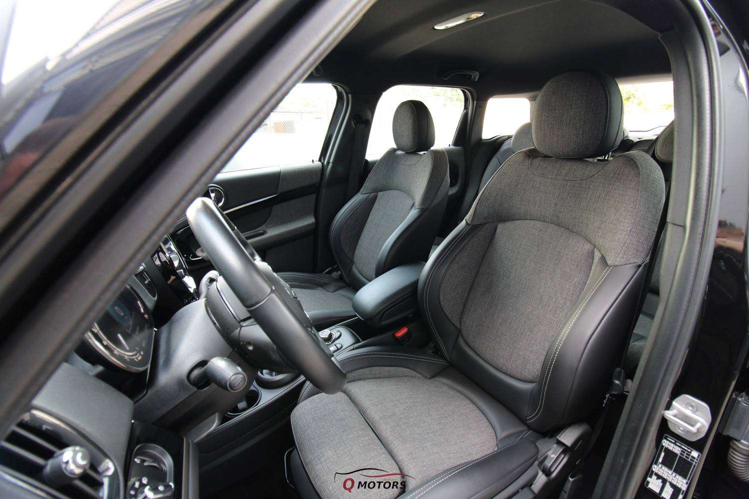 MINI One Countryman AUTOMAAT/LED/CARPLAY/CAMERA/HEATED SEATS/GARANTIE