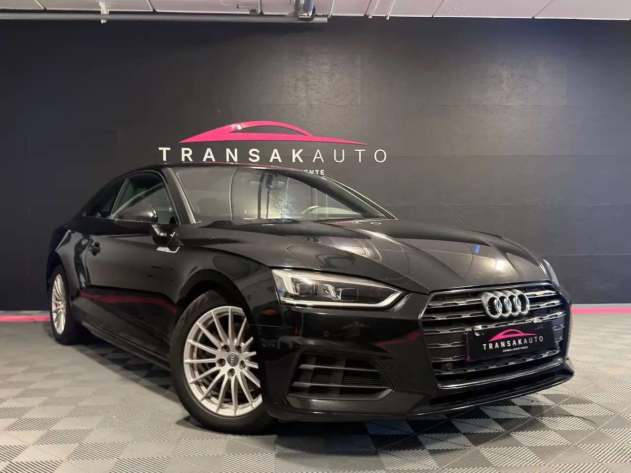 Audi A5 Coupé 35 TDi Design S tronic — Cuir — GPS — Sièges chauffants — Xénon