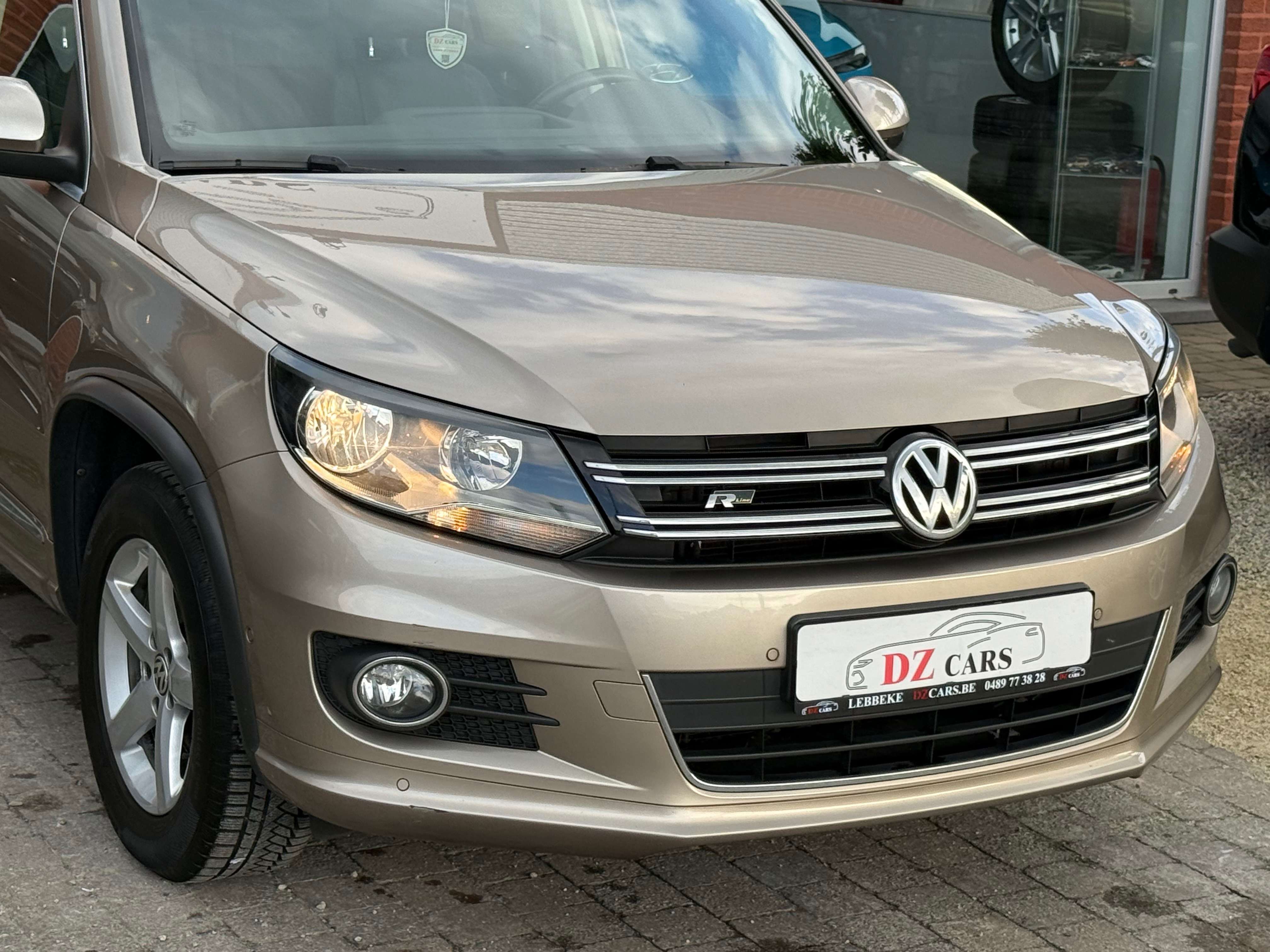 Volkswagen Tiguan R-LINE 1.4TSI 150PK DSG |✅NAVIGATIE | PANO DAK | LEDER | BLUETOOTH | TREKHAAK | ZETELVERWARMING |