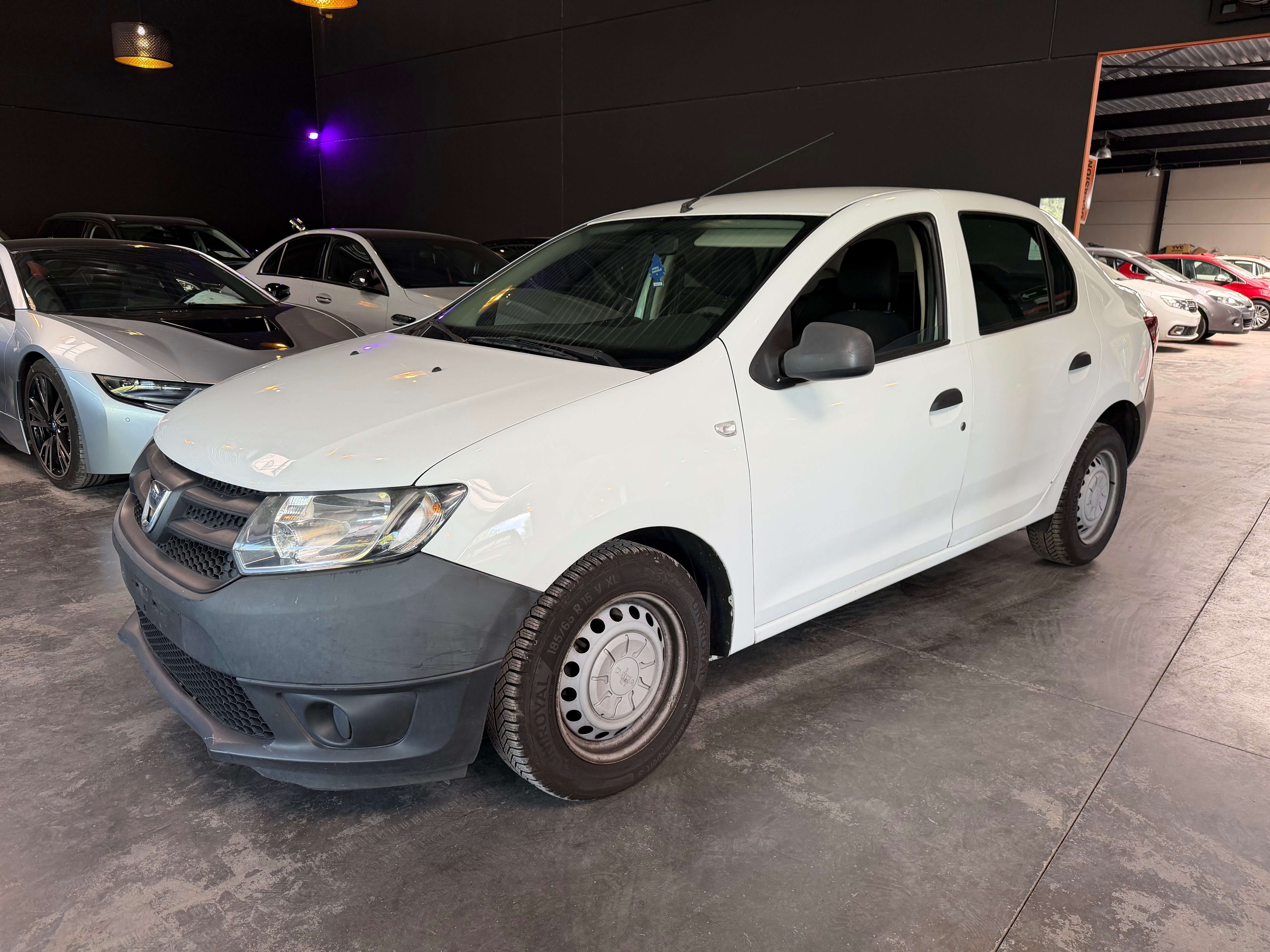 Dacia Logan Logan 1.2i Ambiance/12 MOIS DE GARANTIE