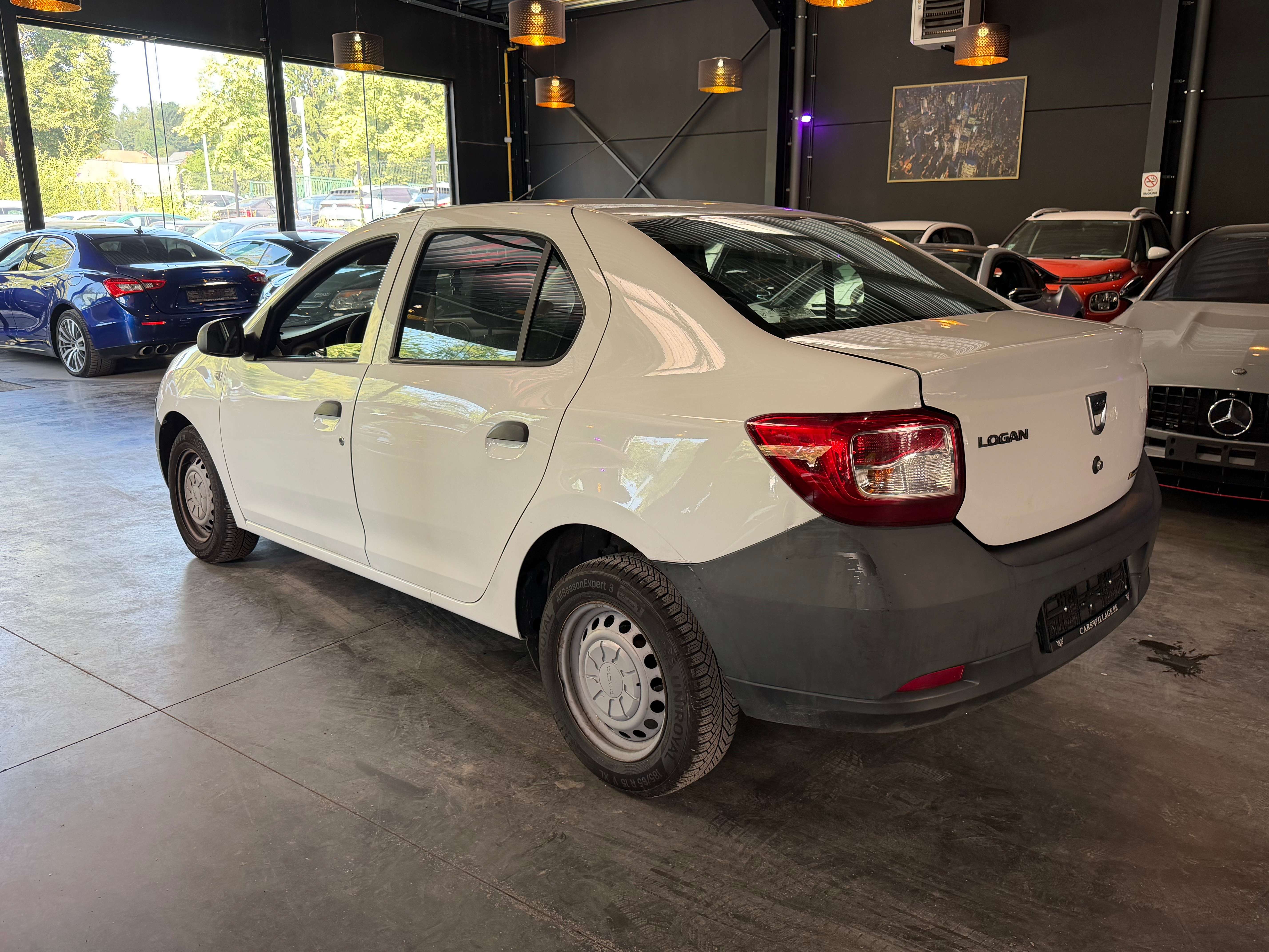 Dacia Logan Logan 1.2i Ambiance/12 MOIS DE GARANTIE