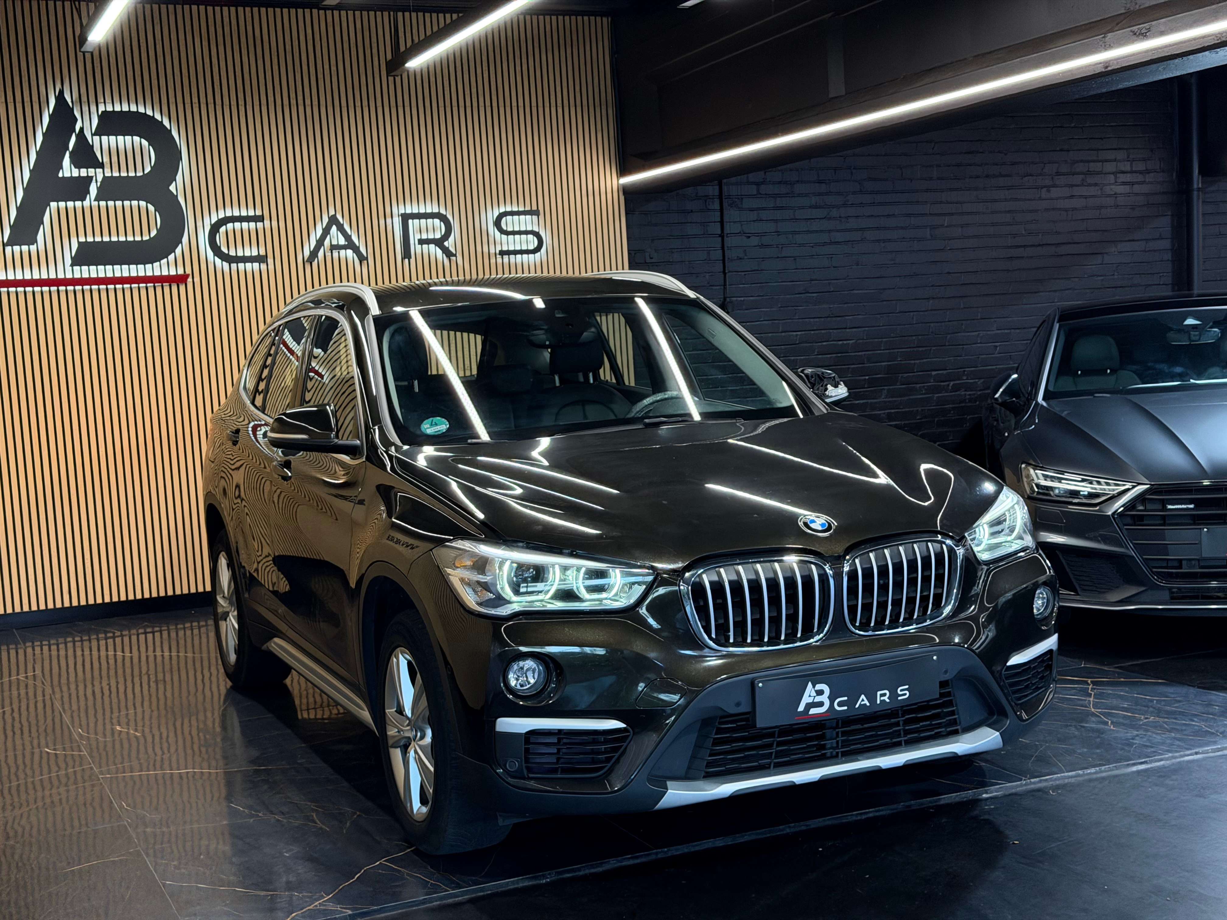 BMW X1 1.5DA ** BOITE AUTO ** GARANTIE 12 MOIS **