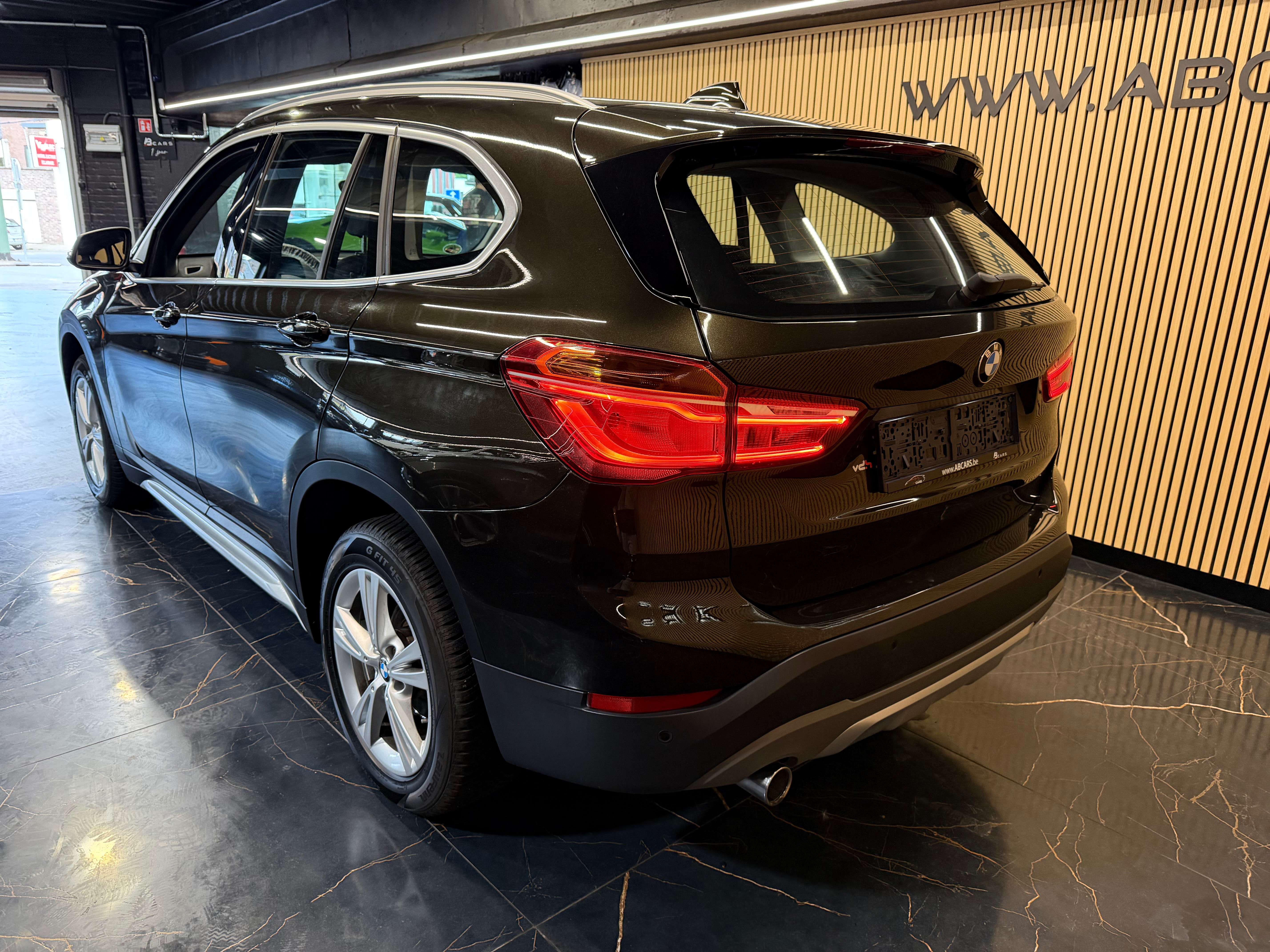BMW X1 1.5DA ** BOITE AUTO ** GARANTIE 12 MOIS **