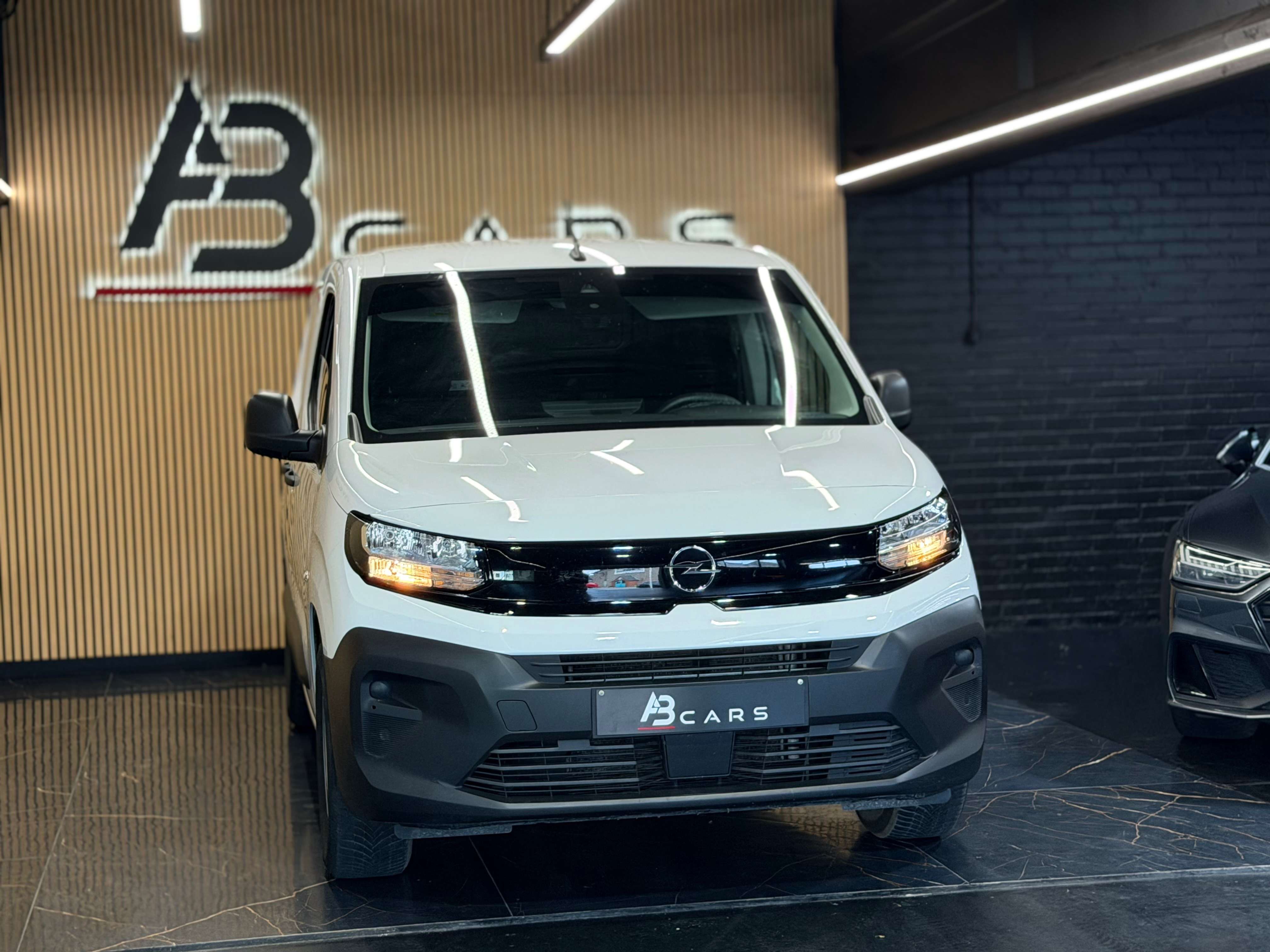 Opel Combo 1.5HDI ** UTILITAIRE ** GARANTIE 12 MOIS **