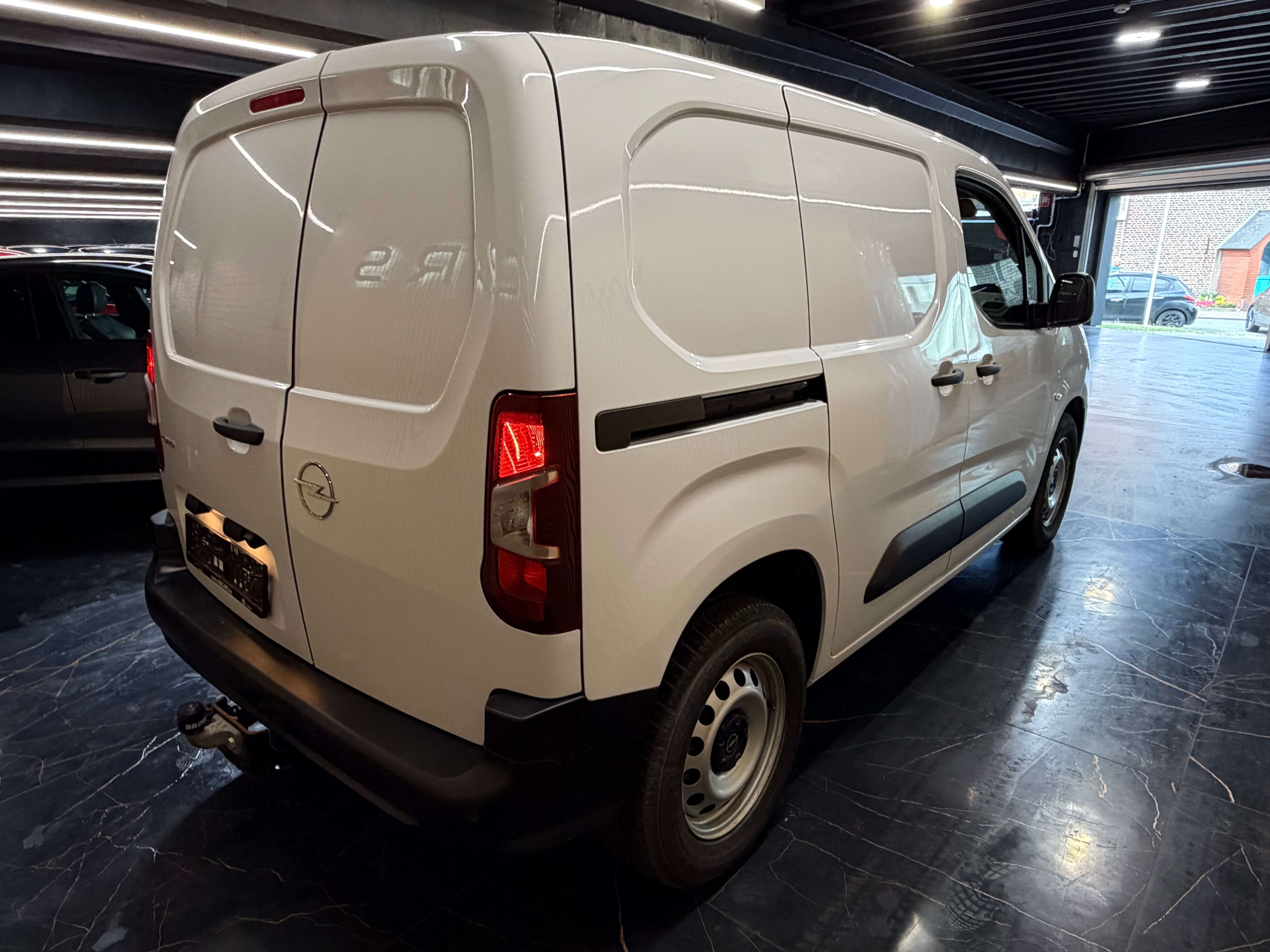 Opel Combo 1.5HDI ** UTILITAIRE ** GARANTIE 12 MOIS **