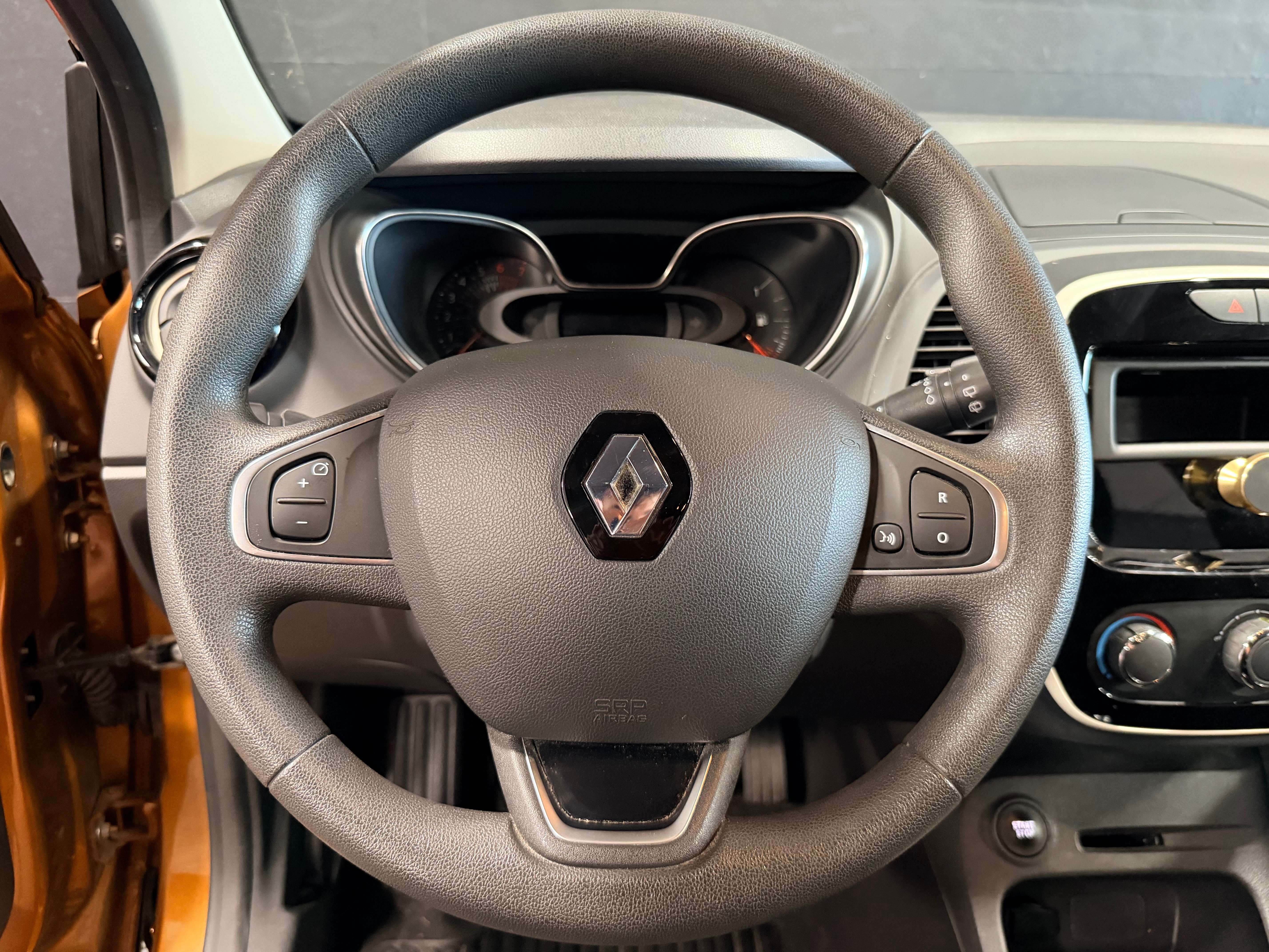 Renault Captur 0.9 TCe Life — Clim auto — Radar recul