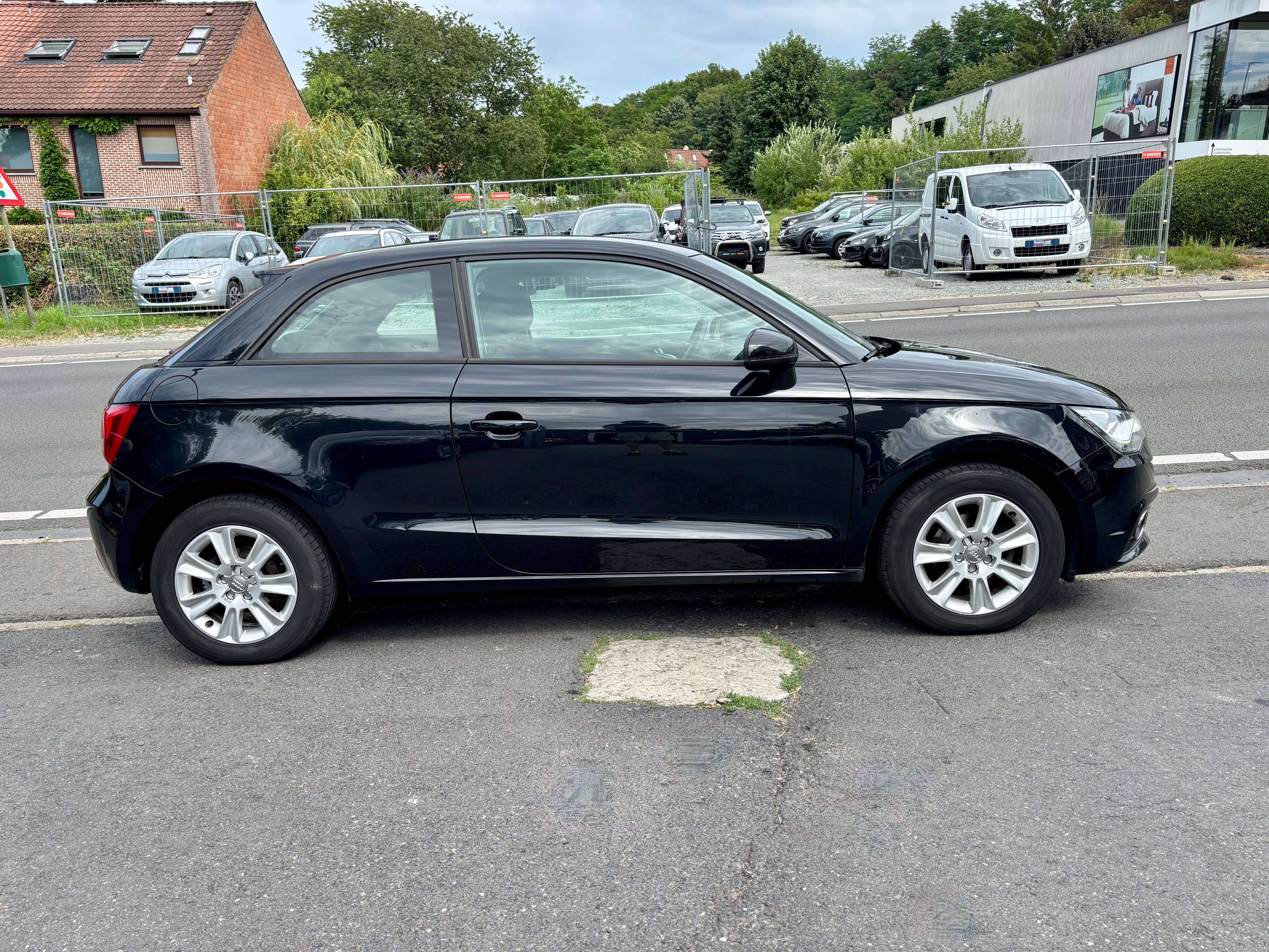 Audi A1 A1 1.2 TFSI Ambition " clim " car pass " Xenon "