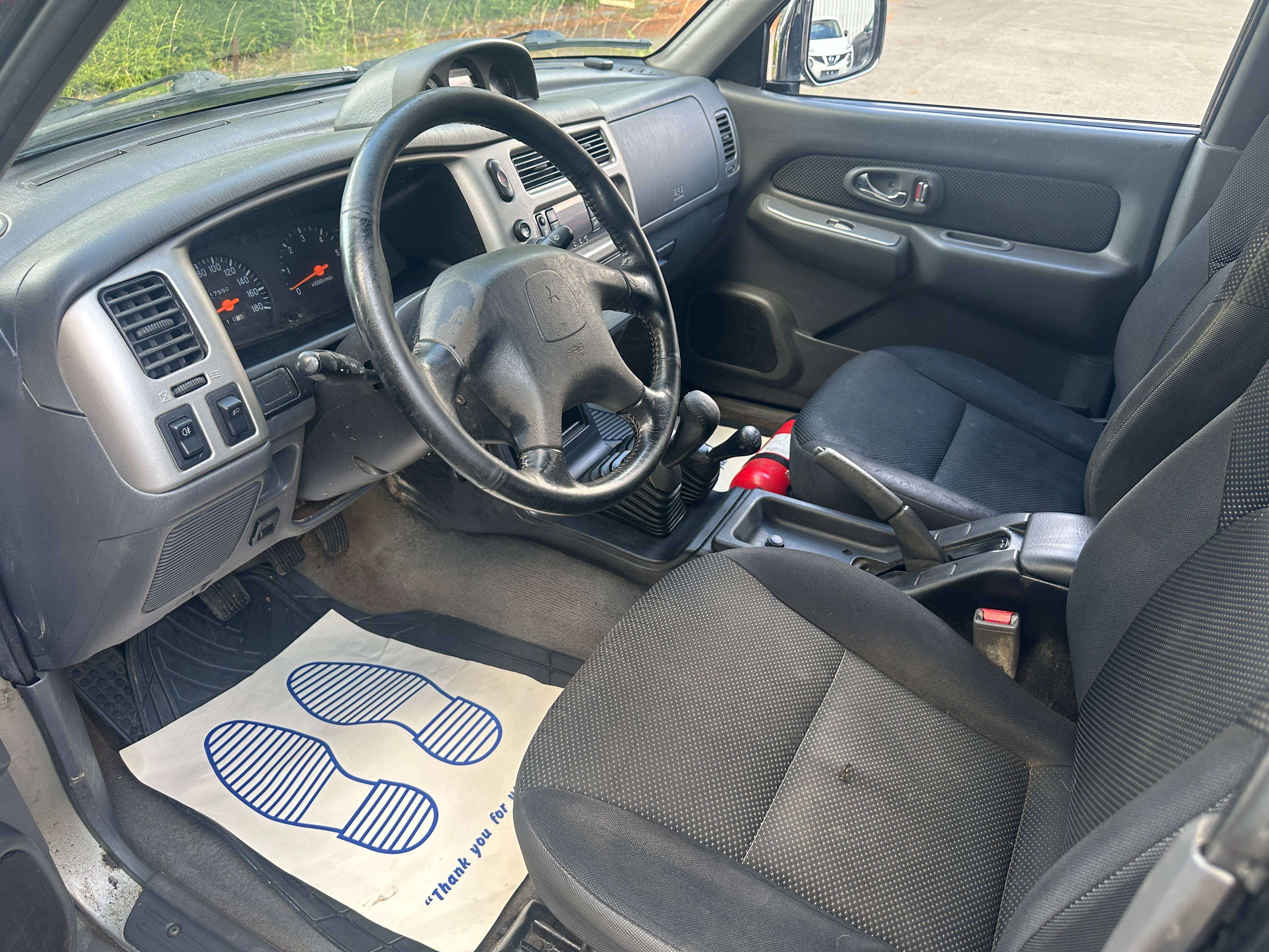 Mitsubishi L200 2.5 Turbo int. Canyon 4WD