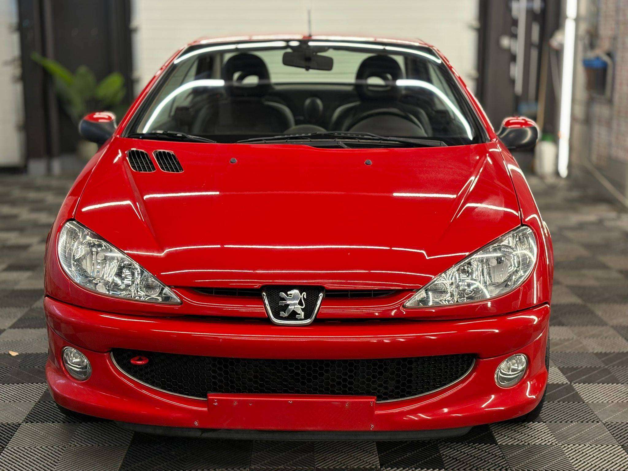 Peugeot 206 1.6I CABRIO | 164.780 KM. | BJ. 2006 |