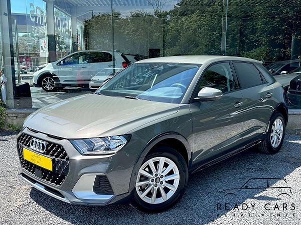 Audi A1 1.0 TFSI ALLSTREET*7 900KM*SIEGE CHAUFFANT*CARPLAY*GARANTIE 12 MOIS*