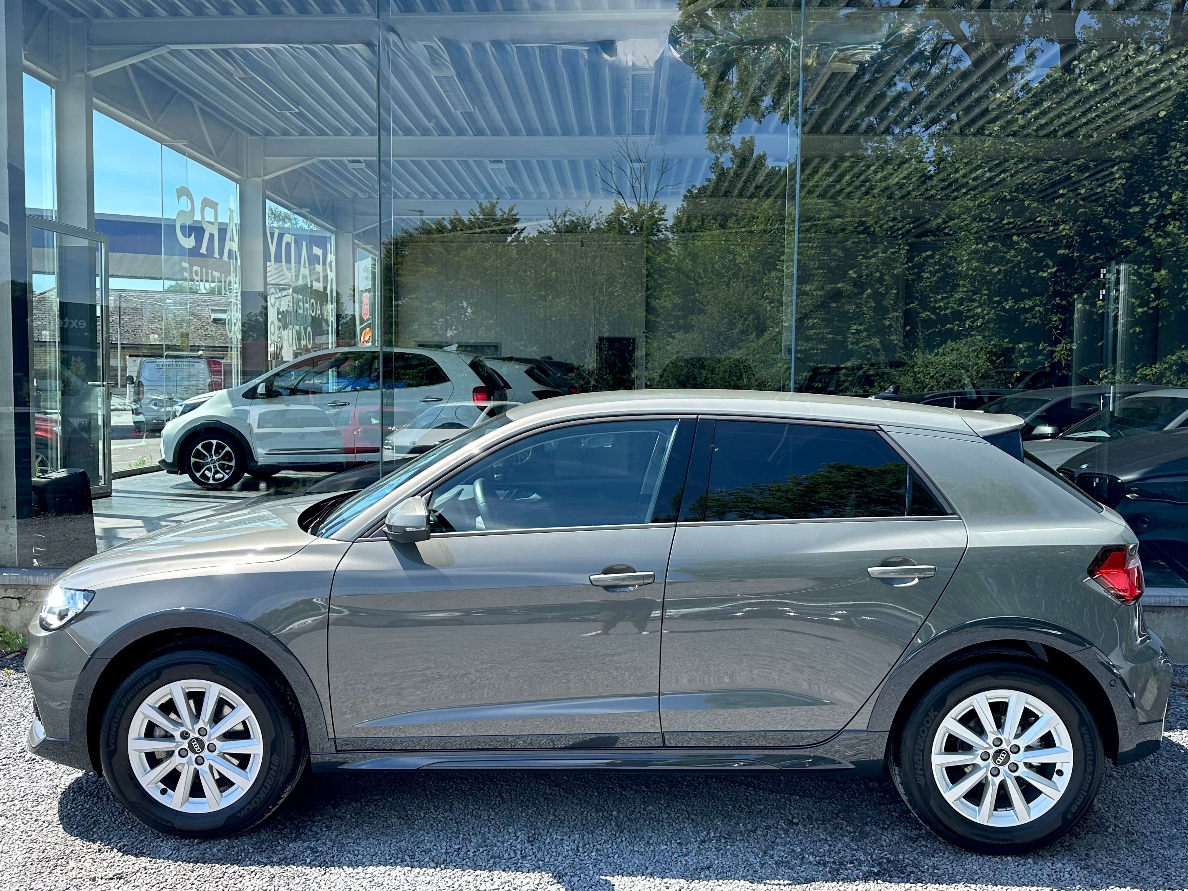 Audi A1 1.0 TFSI ALLSTREET*7 900KM*SIEGE CHAUFFANT*CARPLAY*GARANTIE 12 MOIS*