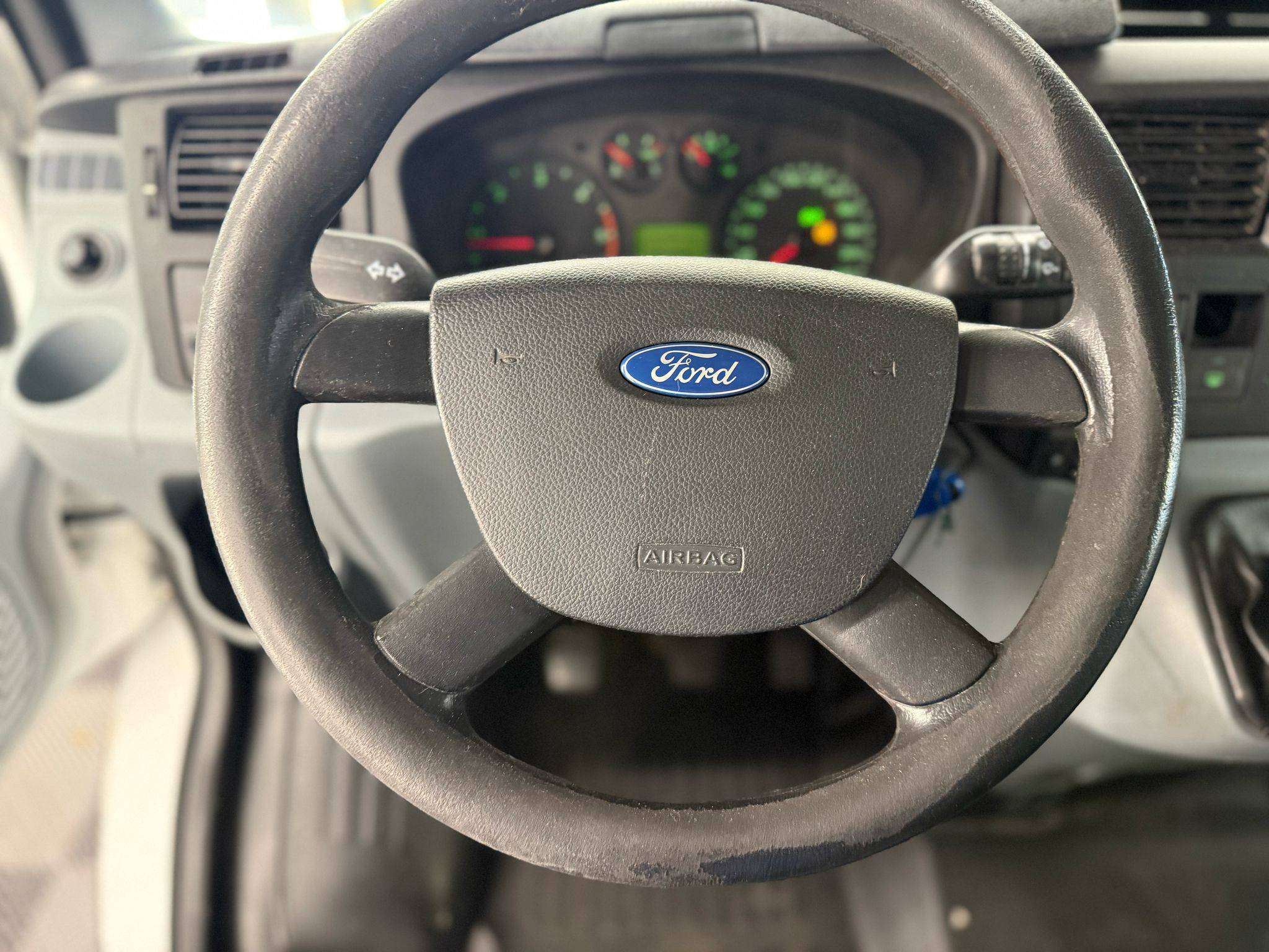 Ford Transit 2.2 TDCi Ambiente