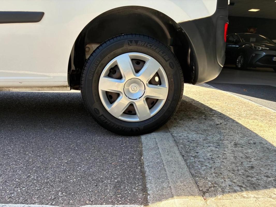 Renault Kangoo Express FOURGON 1.5 DCI CONFORT | 1ERE MAIN SUIVI COMPLET FAIBLE KM FD556