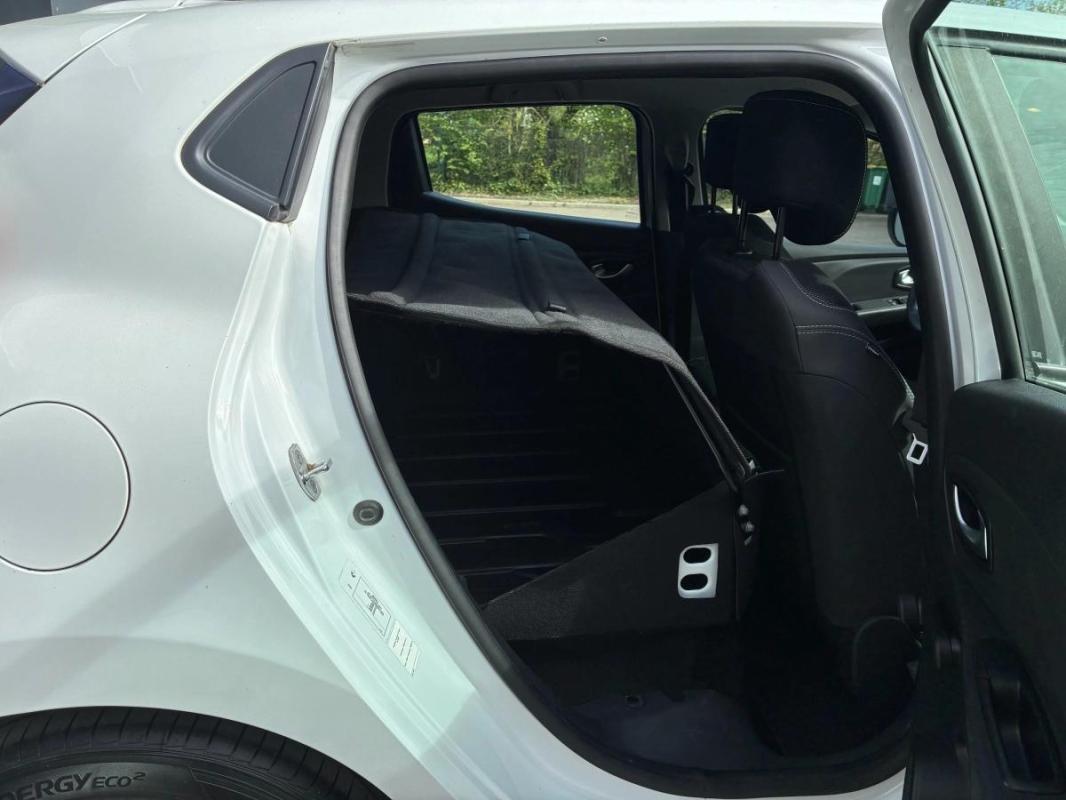 Renault Clio 4 (IV) PH2 | DCI 75 BUSINESS 1 MAIN FR SUIVI SOCIETE 2 PLACES GPS RADAR FH501