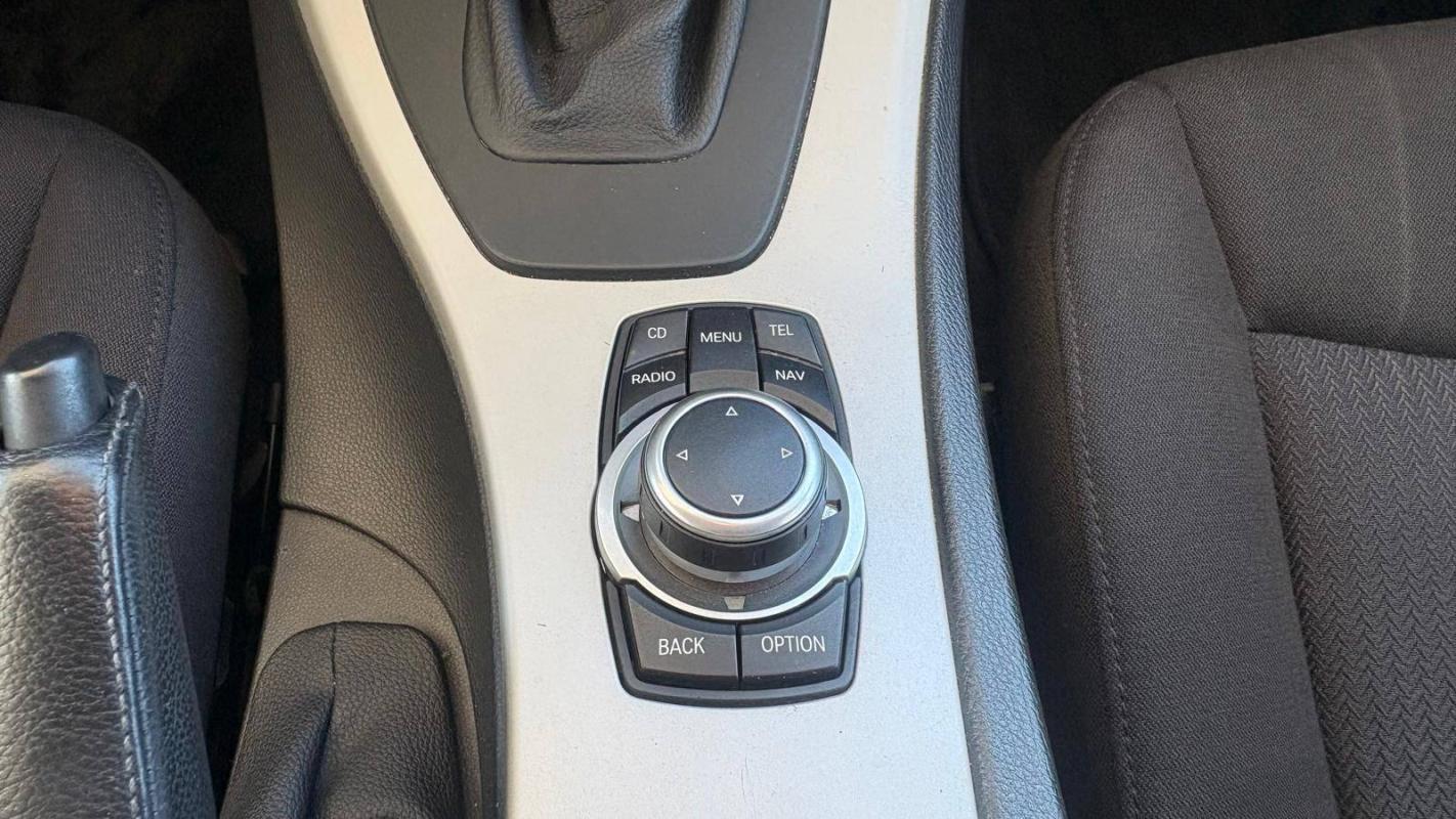 Bmw Serie 3 TOURING E91 LCI 318i 143 ch Edition A