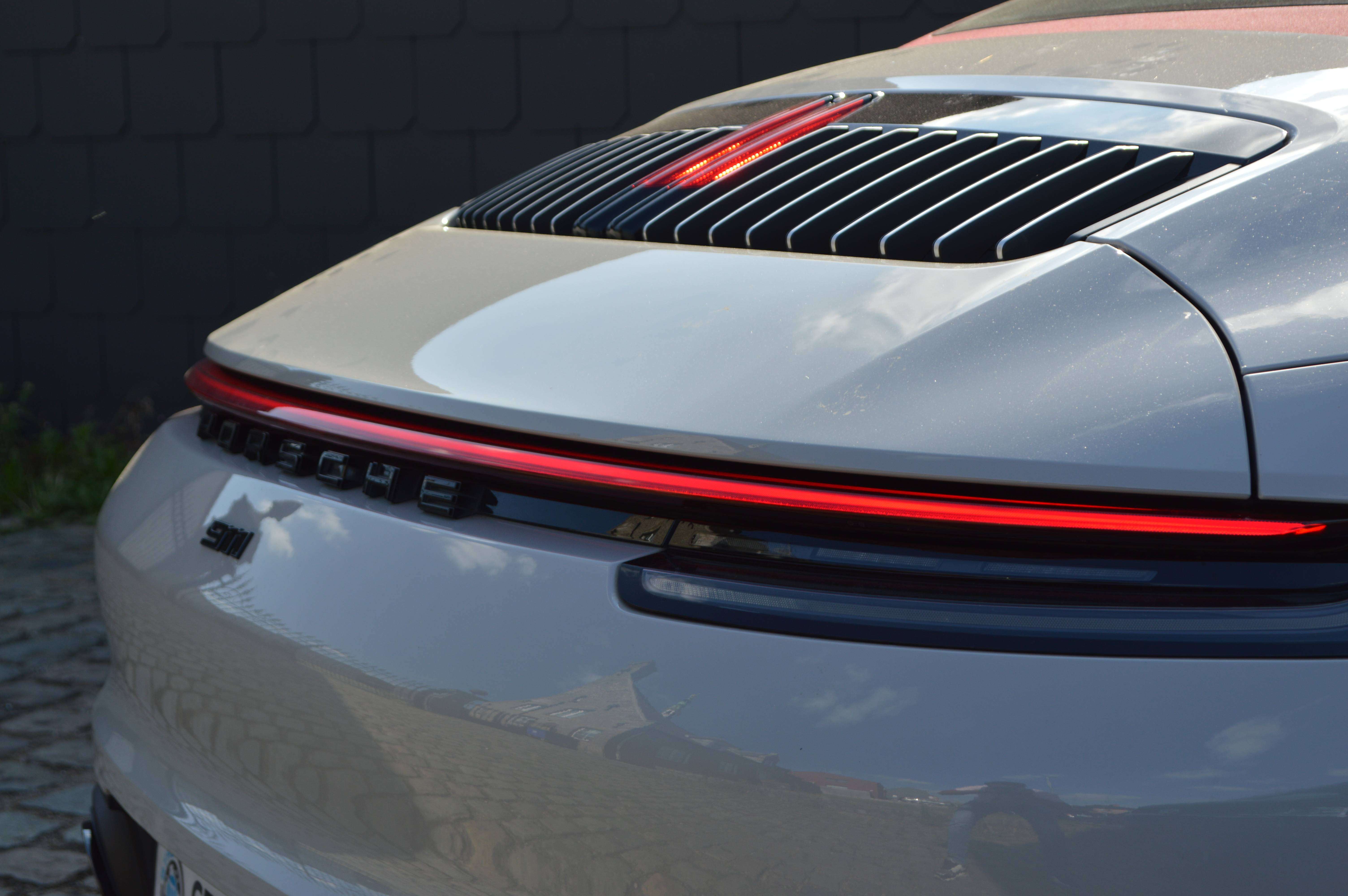 Porsche 911 911 Carrera 4 Cabriolet 3.0 Turbo PDK (EU6d-TEMP) CABRIO CARNET PORSCHE CARPASS NAVI LEDER