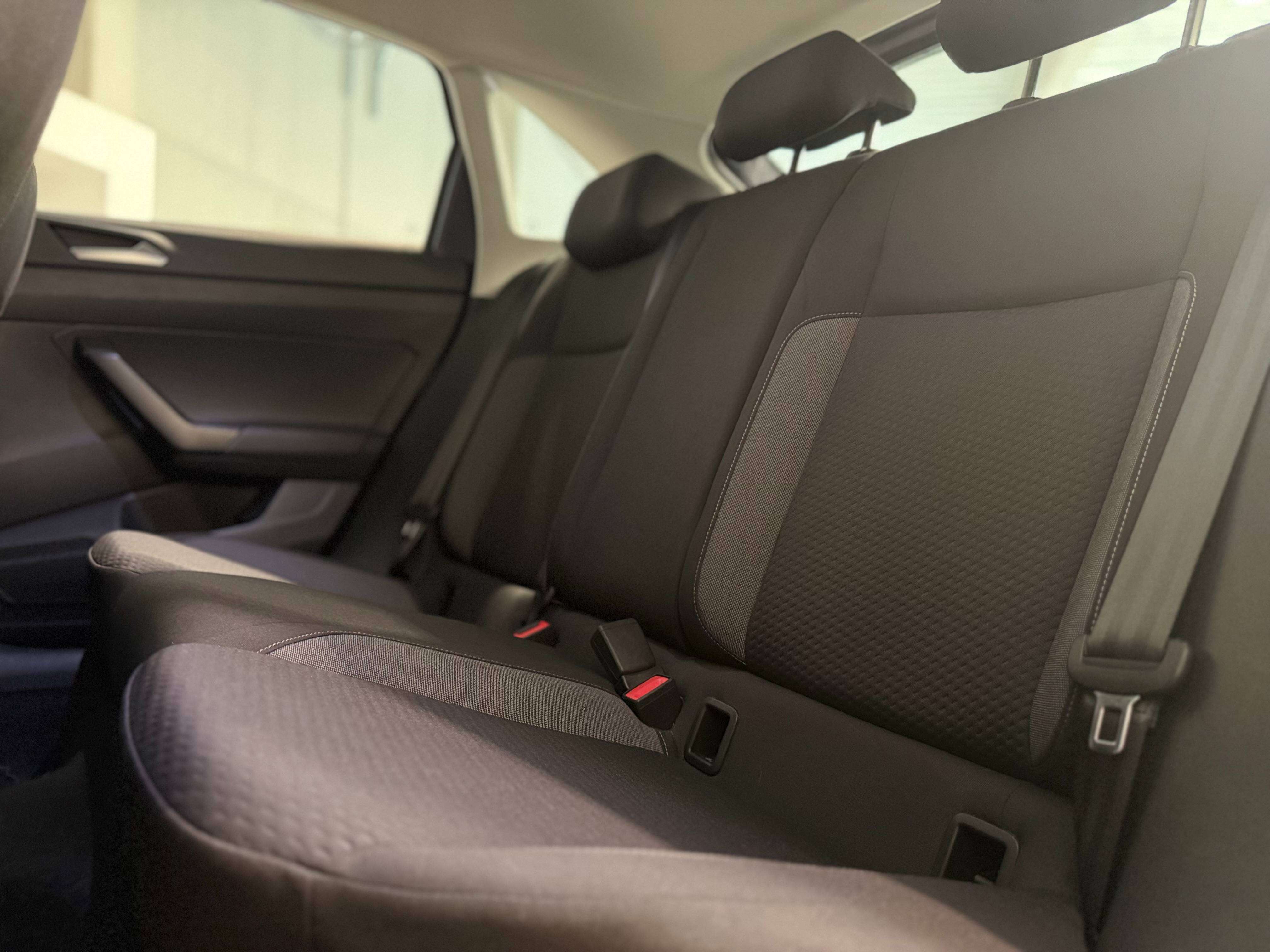 Volkswagen Taigo 1.0 TSI, Camera de recul, Capteurs AV/AR, Car-Play, Sièges chauffants