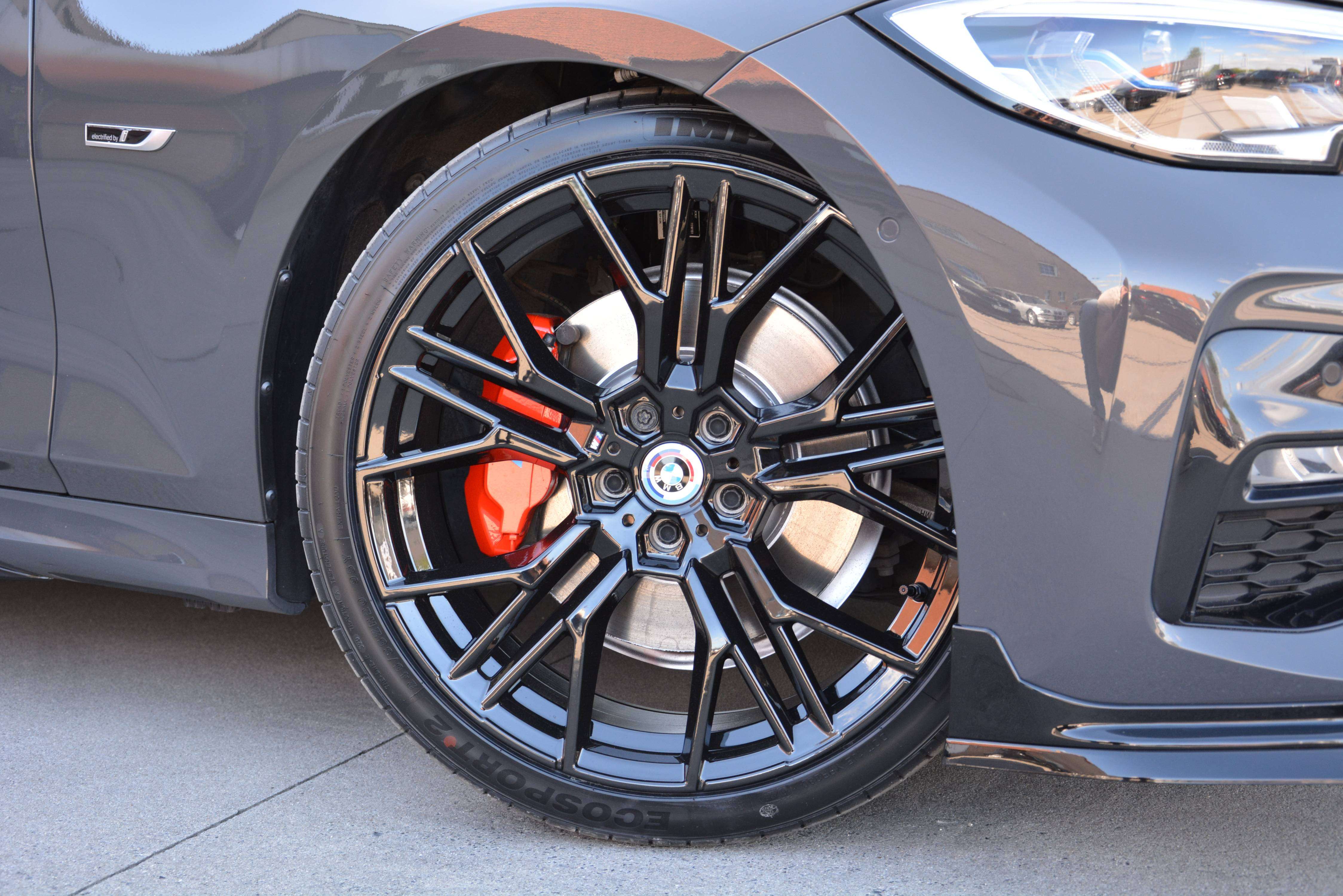 BMW 330 e Touring M-Performance/Pano/Lasers/ACC/HUD
