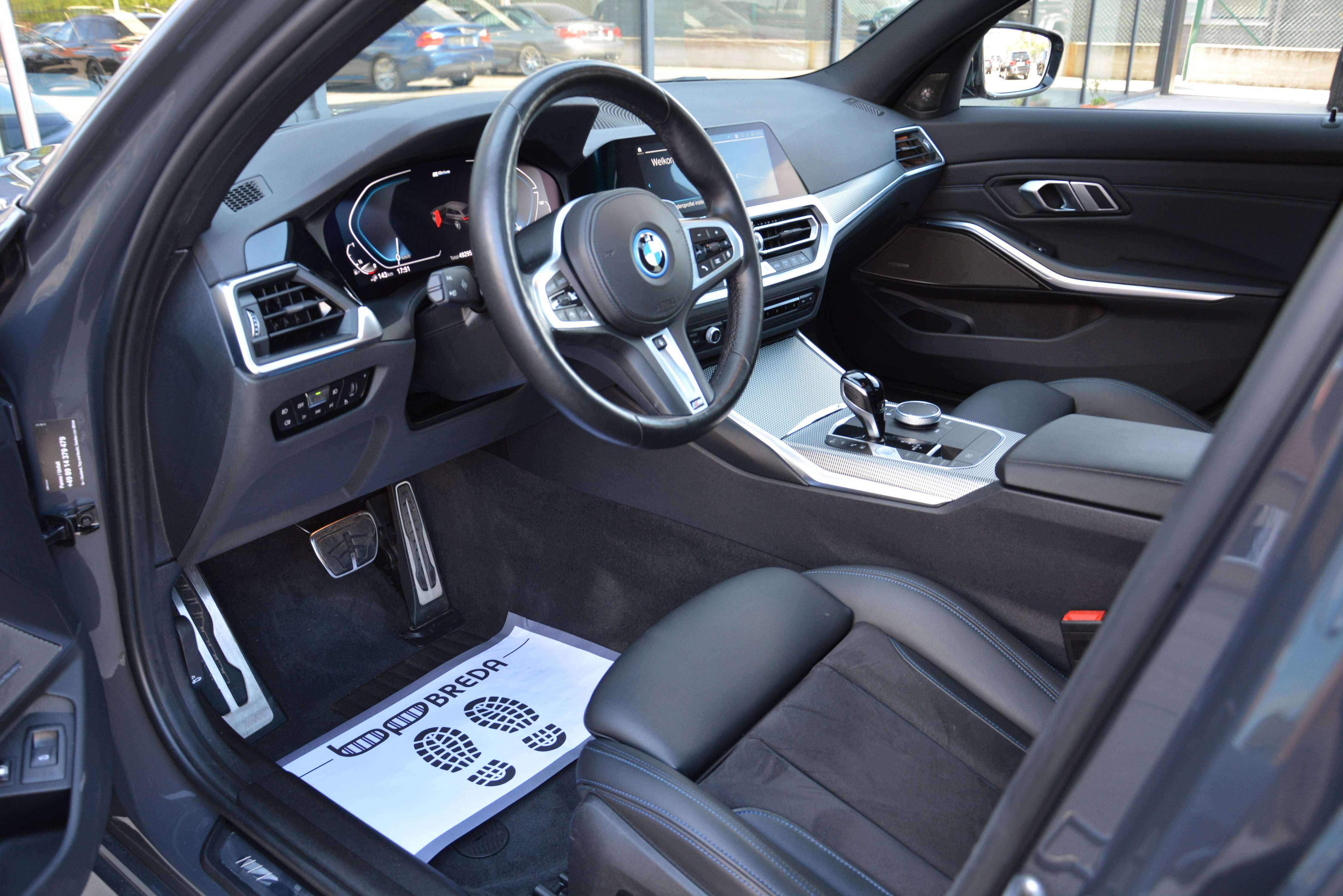 BMW 330 e Touring M-Performance/Pano/Lasers/ACC/HUD