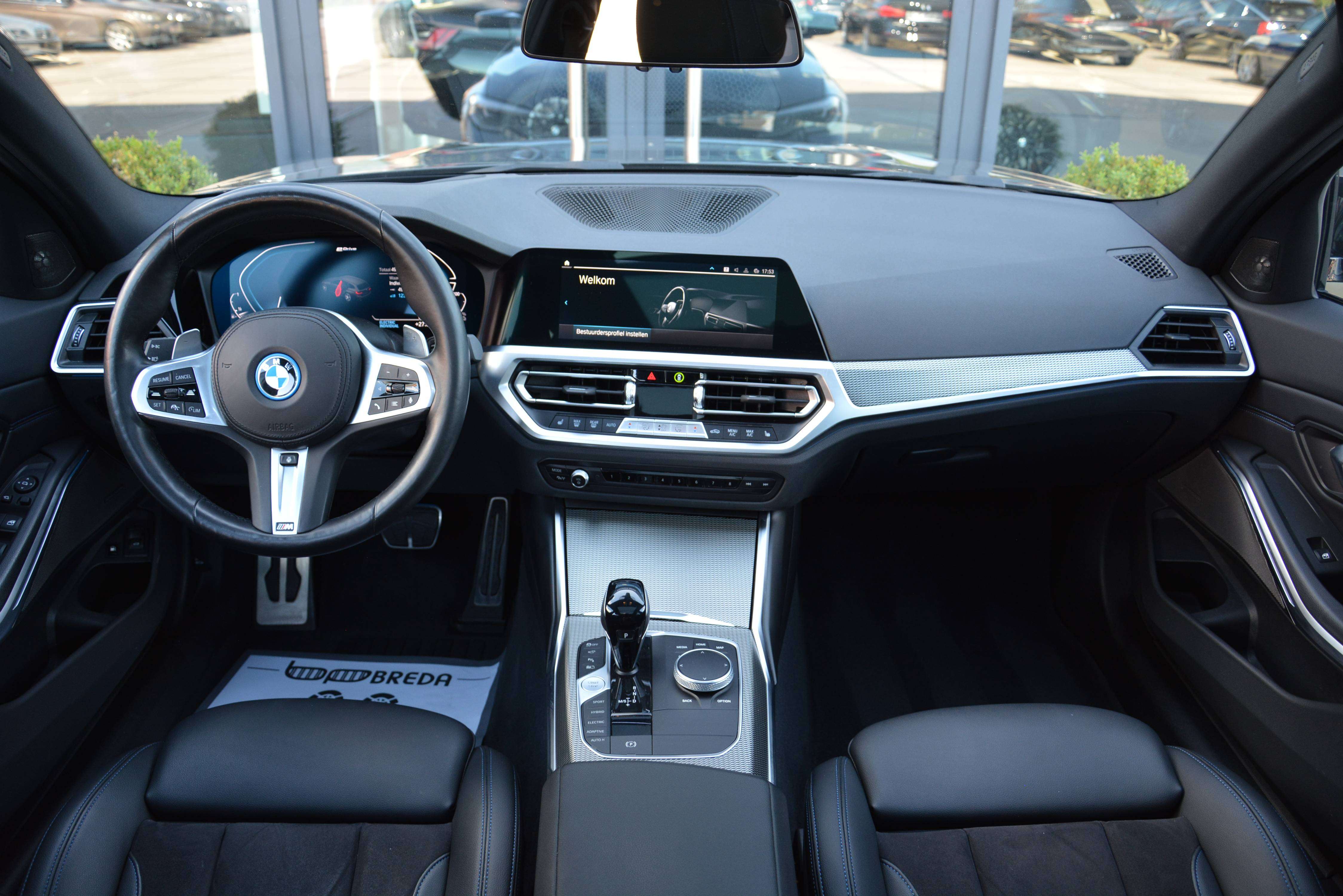 BMW 330 e Touring M-Performance/Pano/Lasers/ACC/HUD