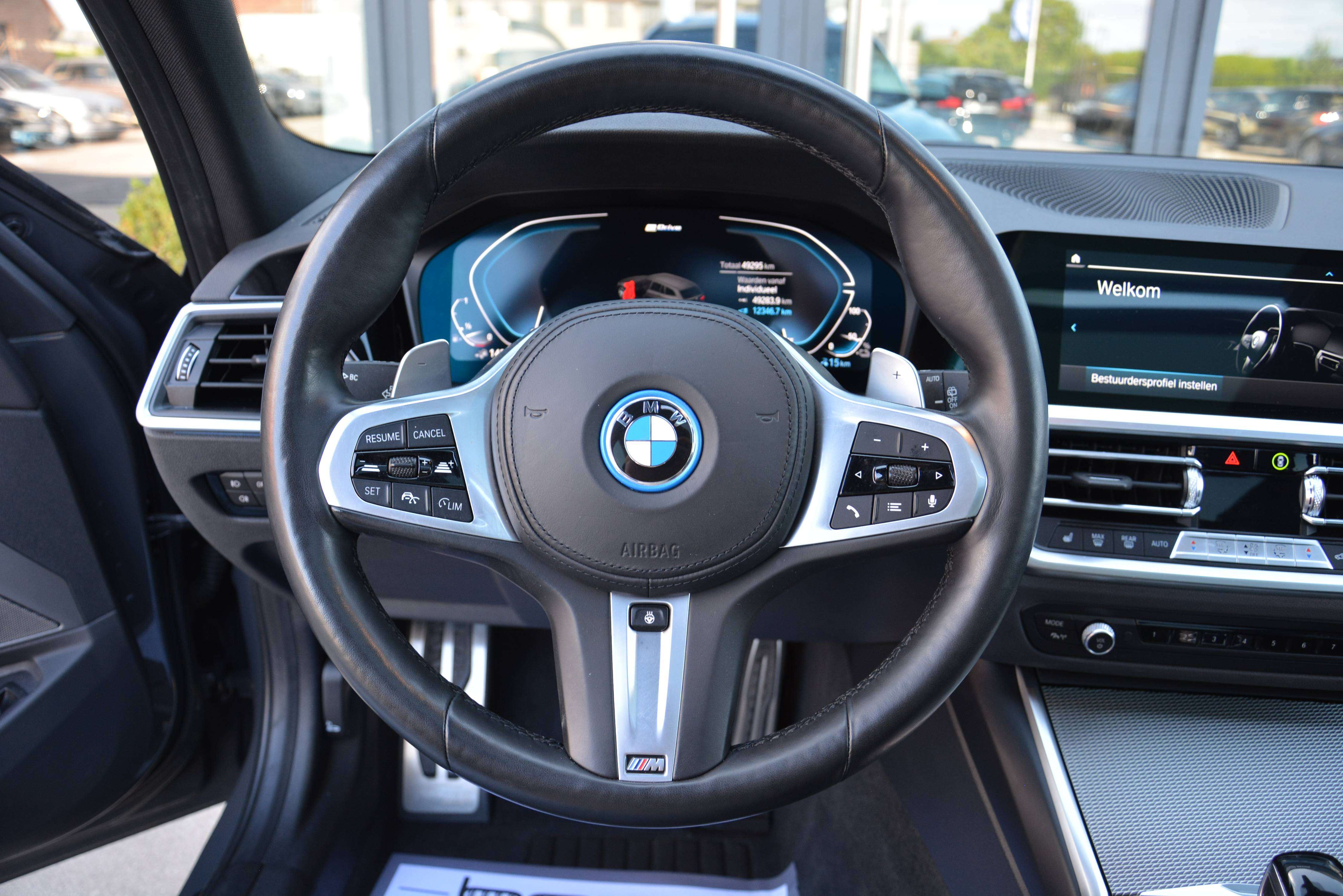 BMW 330 e Touring M-Performance/Pano/Lasers/ACC/HUD