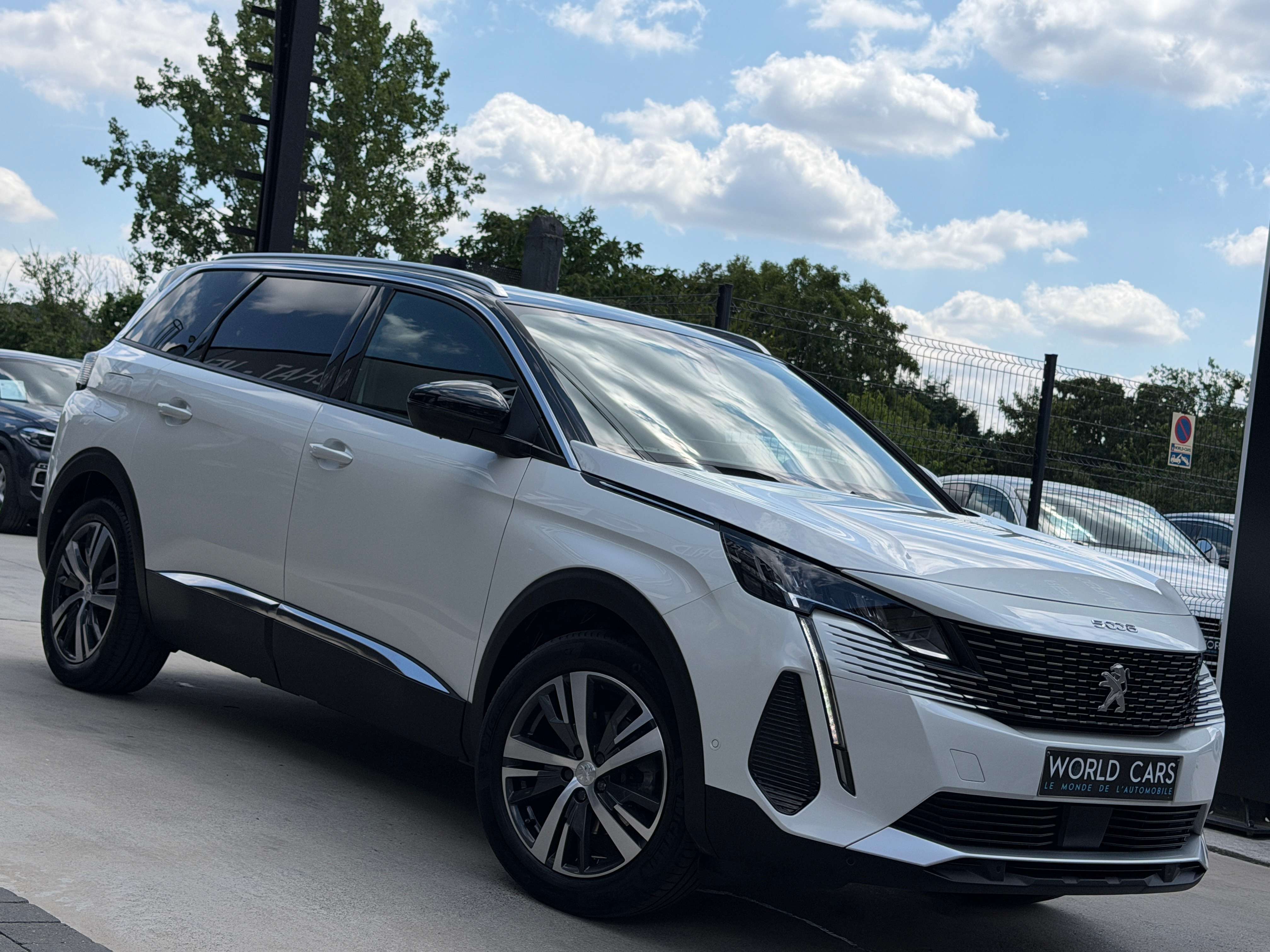 Peugeot 5008 5008 1.5 BlueHDi Pack Allure 131CV - 7PLACES - CARPLAY - CAMERA - NAVI - FULL OPTION