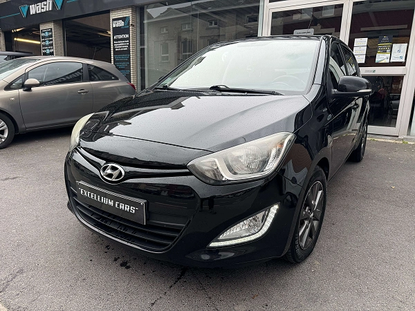 Hyundai i20 1.2i Go! Jante Airco Regulator de vitesses Tres Propre Garantie