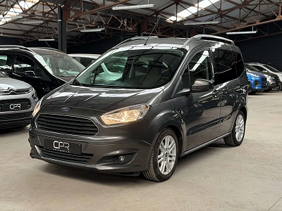 Ford Tourneo Courier 1.5 D * 1ER PROP * 5 PLACES * GPS * CLIM * RADAR AR *