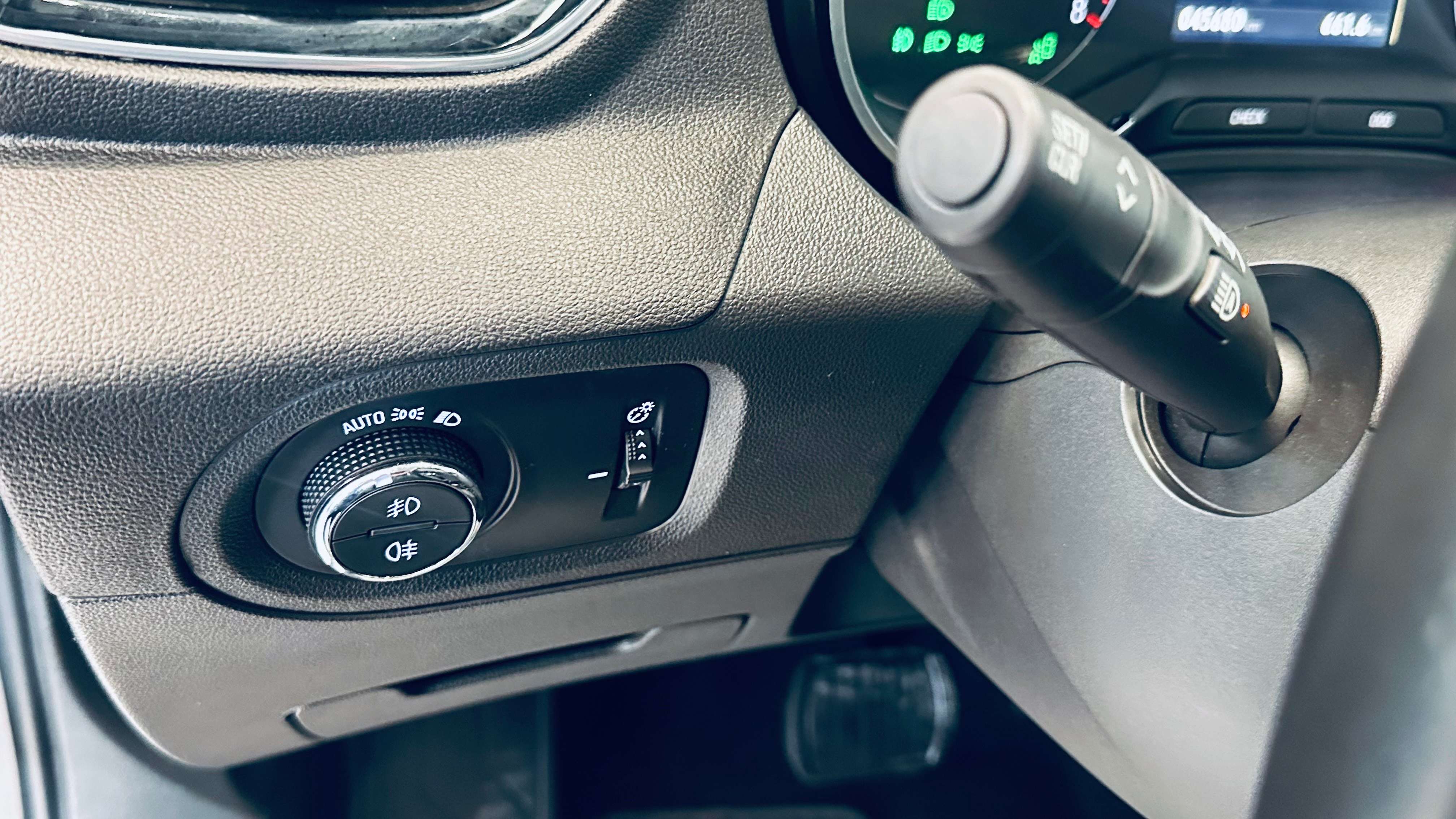 Opel Grandland X 1.2 Turbo BOITE AUTOMATIQUE NAVI JA 18 FULL LED REG VTS