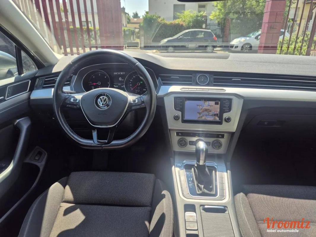 Volkswagen Passat BREAK 1.6 TDI 120 CONFORT LINE BUSINESS DSG BVA